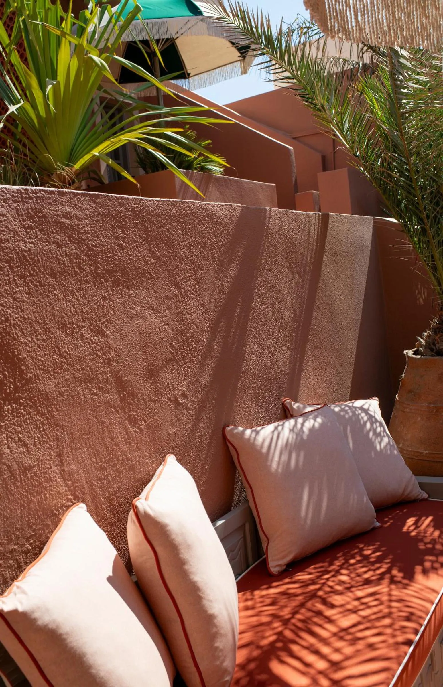 Patio in Terra Verde Oia by K&K