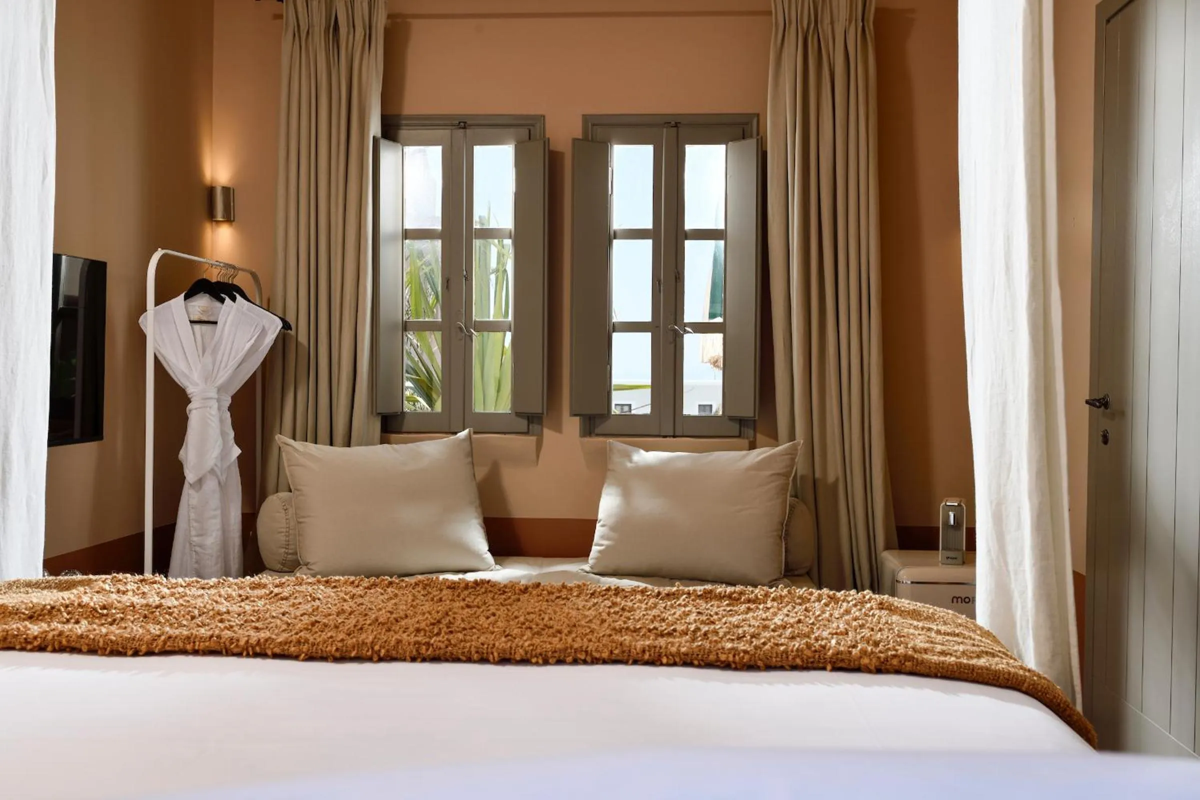 Bedroom, Bed in Terra Verde Oia by K&K