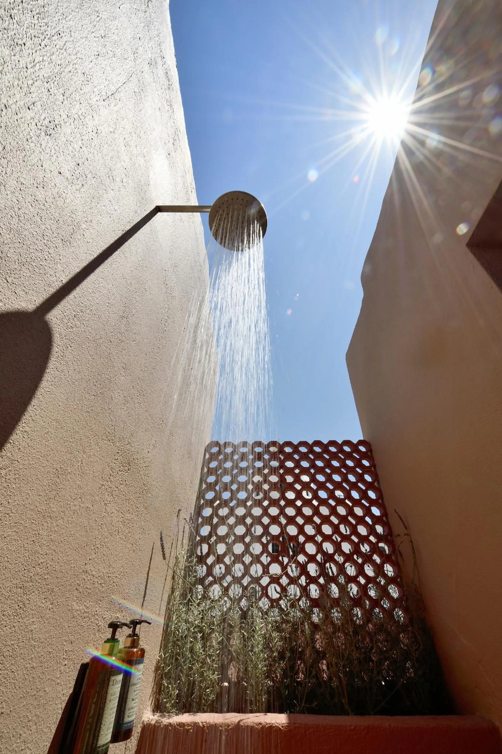 Shower in Terra Verde Oia by K&K