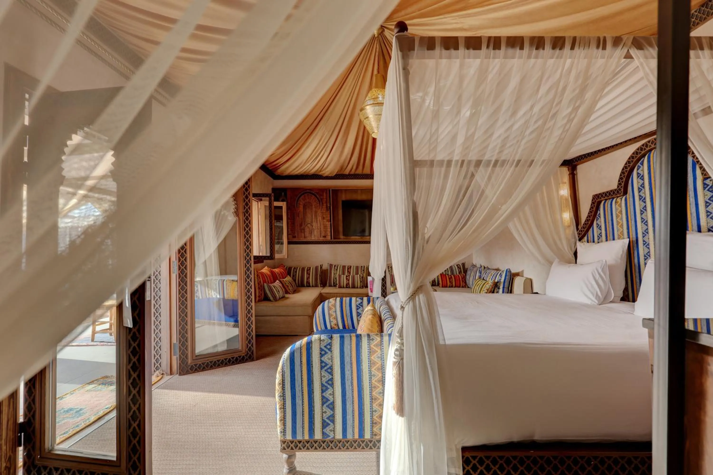 Bedroom, Bed in Palmeraie Oasis Camp - A member of Barcelo Hotel Group