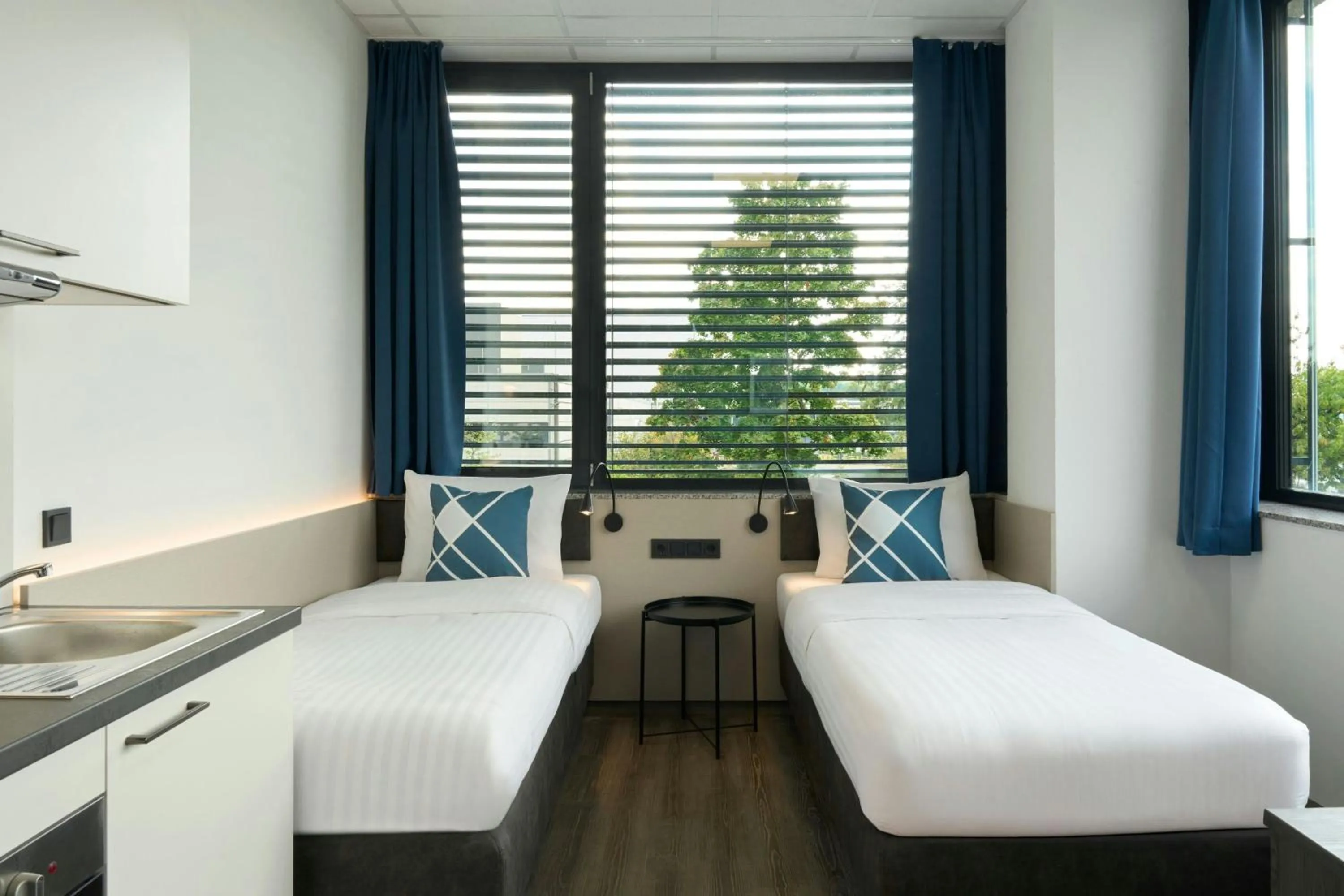 Photo of the whole room, Bed in Four Points Flex by Sheraton Östringen