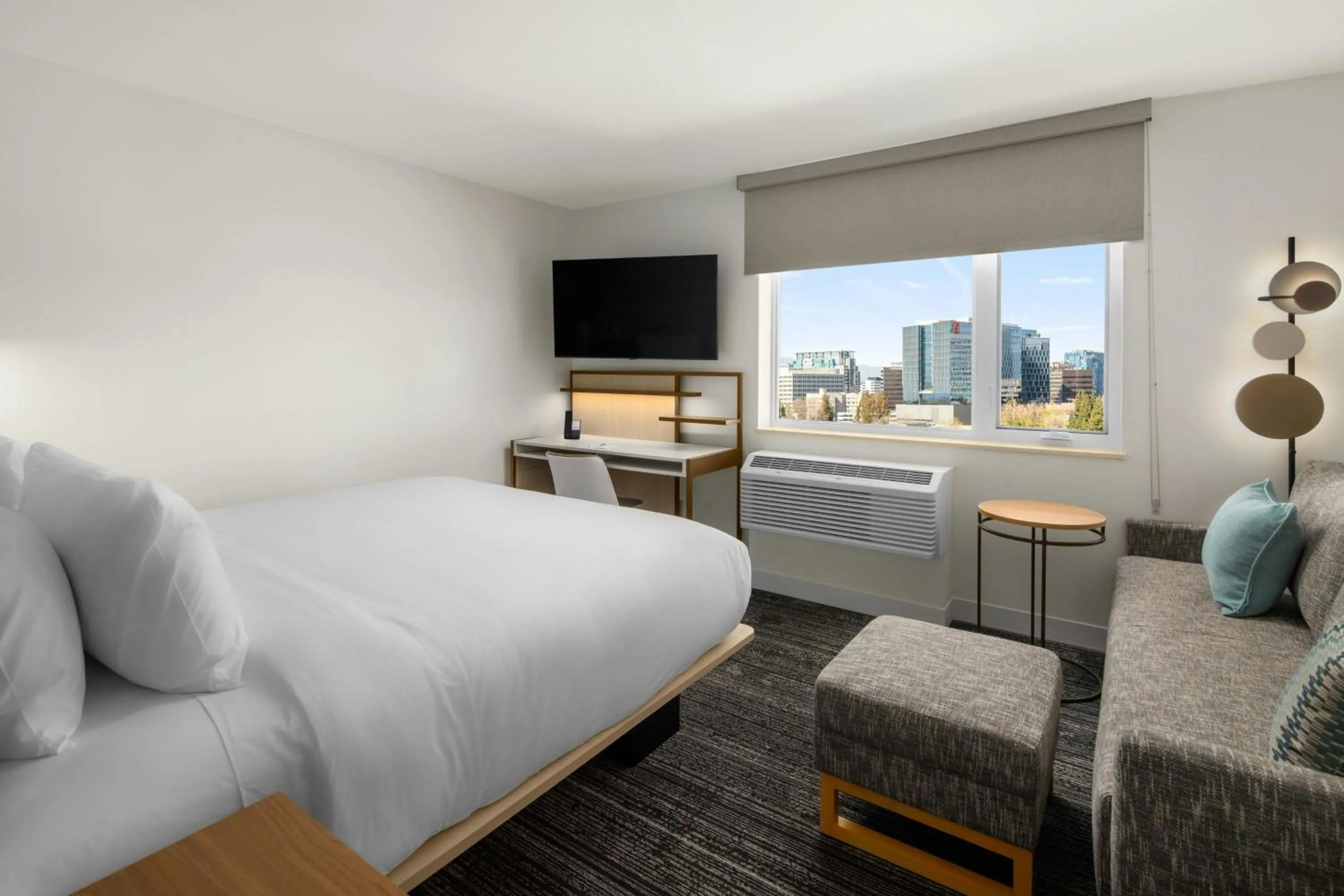 Bedroom, Bed in TownePlace Suites by Marriott San Jose Downtown