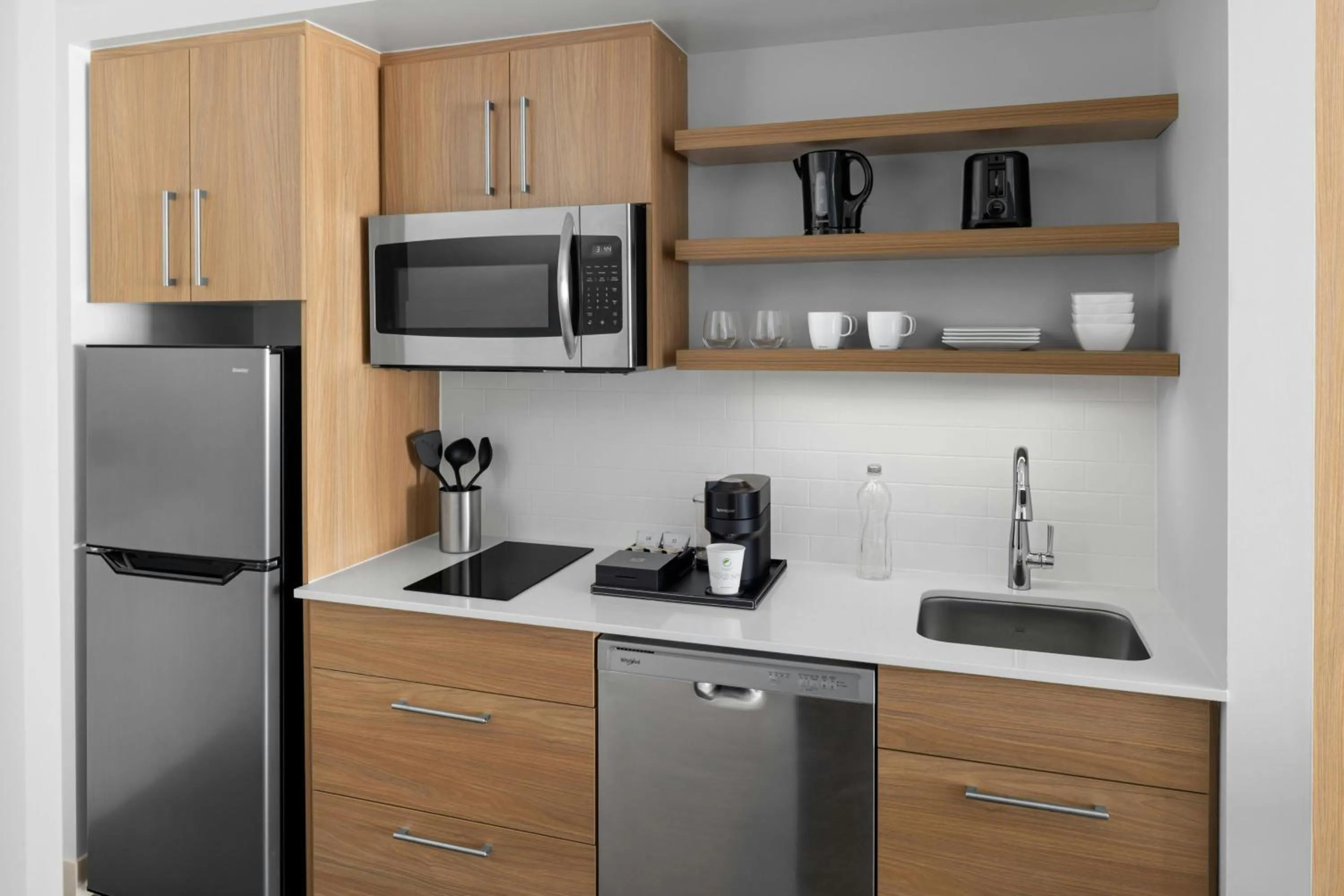 Kitchen or kitchenette in Element Calgary Downtown