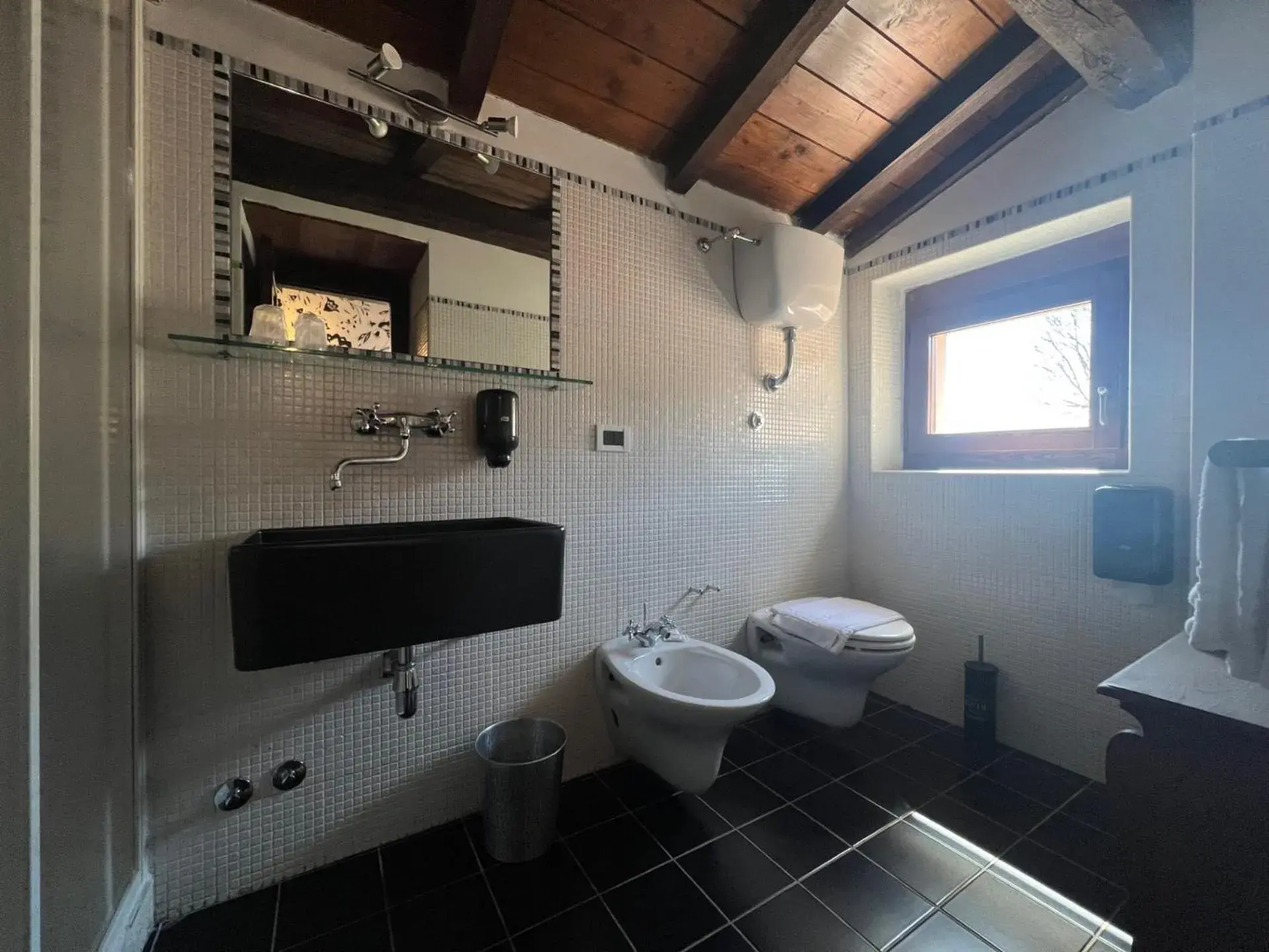 Deluxe Double Room - single occupancy in Locanda Sul Lago Deluxe Double Room - single occupancy in Locanda Sul Lago