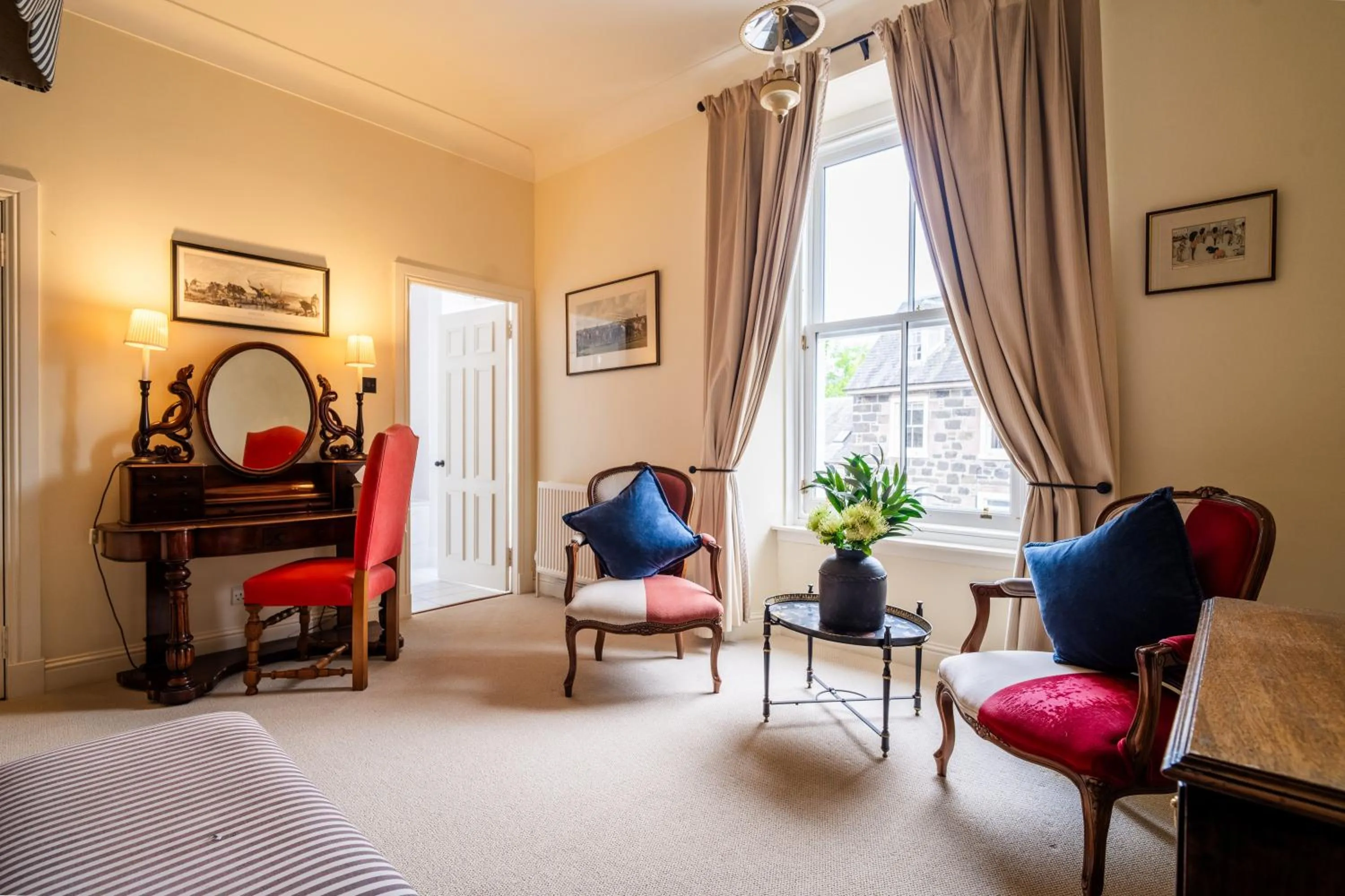 Bed in The Royal Hotel