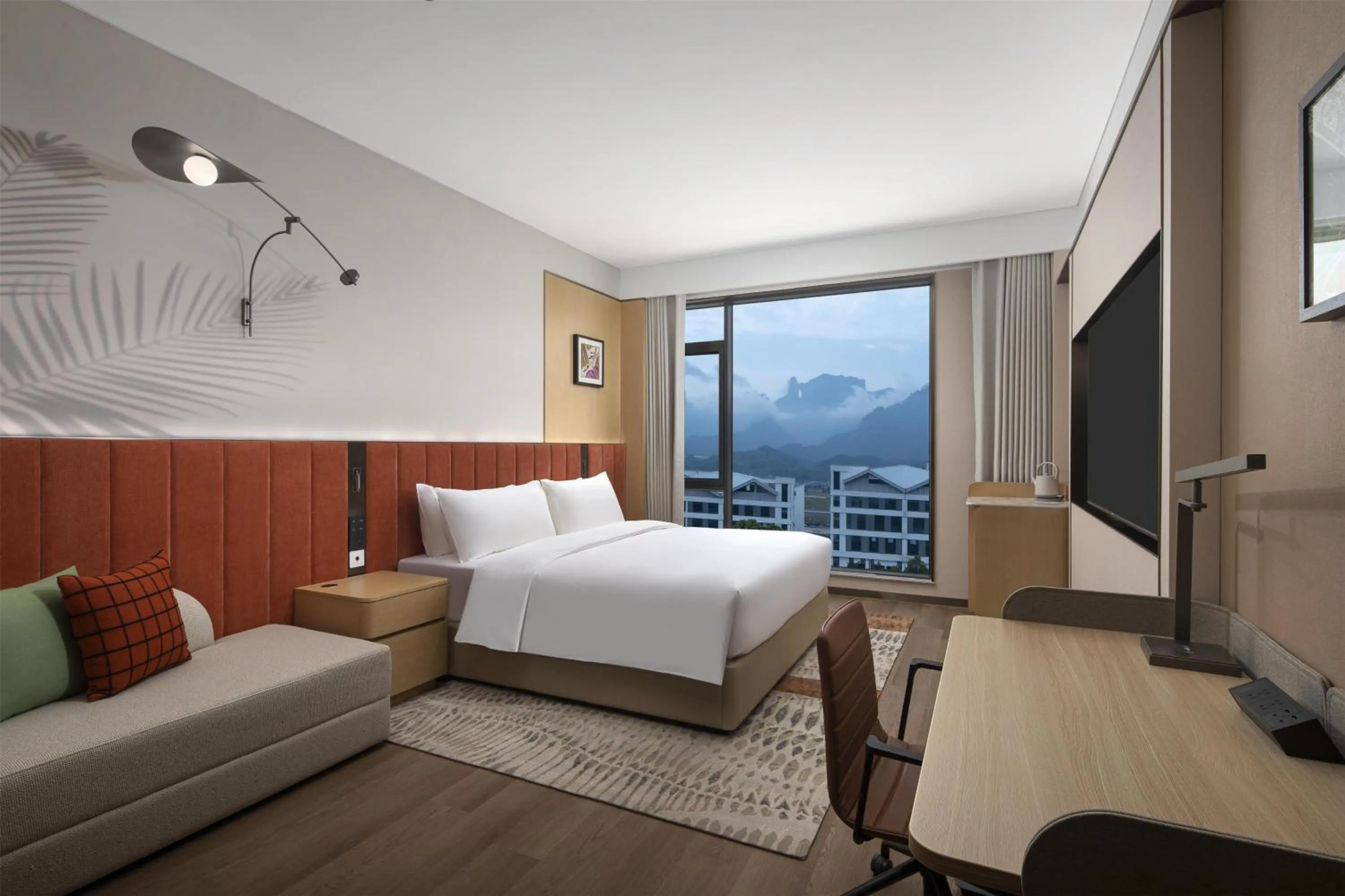 Bed in Hilton Garden Inn Zhangjiajie Tianmen Mountain