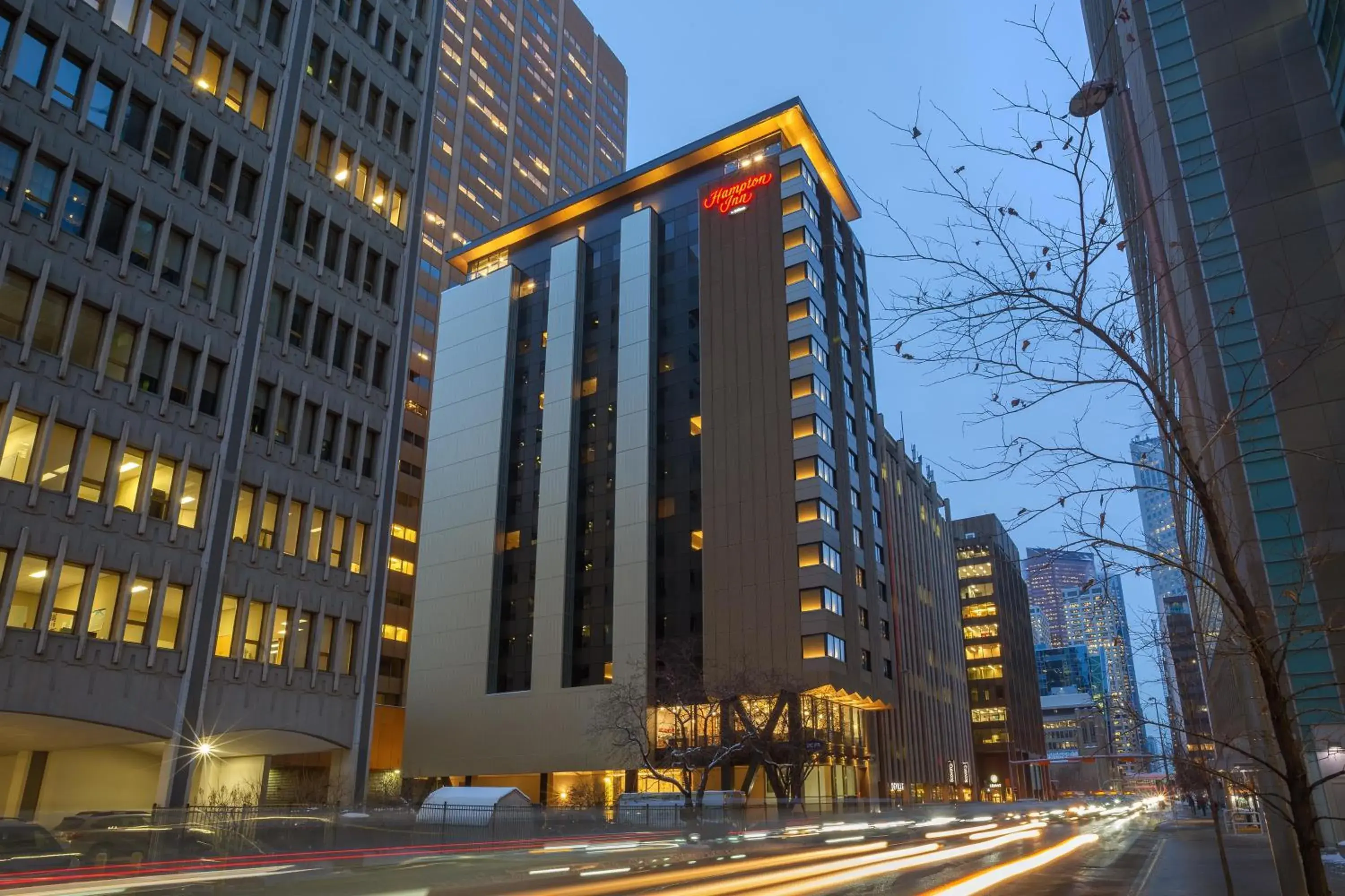 Property building in Hampton Inn By Hilton Calgary Downtown Property building in Hampton Inn By Hilton Calgary Downtown