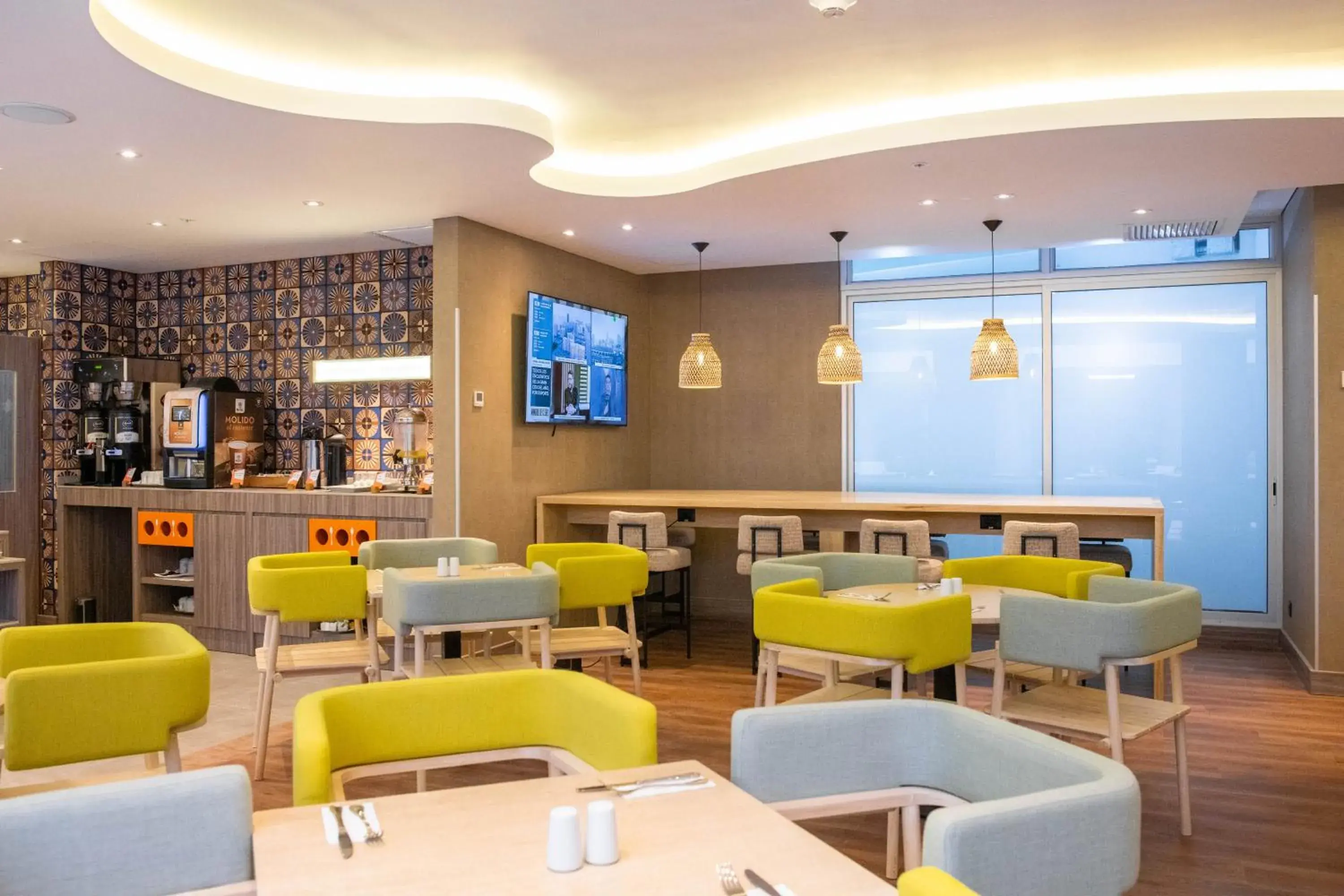 Restaurant/places to eat in Hampton By Hilton Cusco Restaurant/places to eat in Hampton By Hilton Cusco