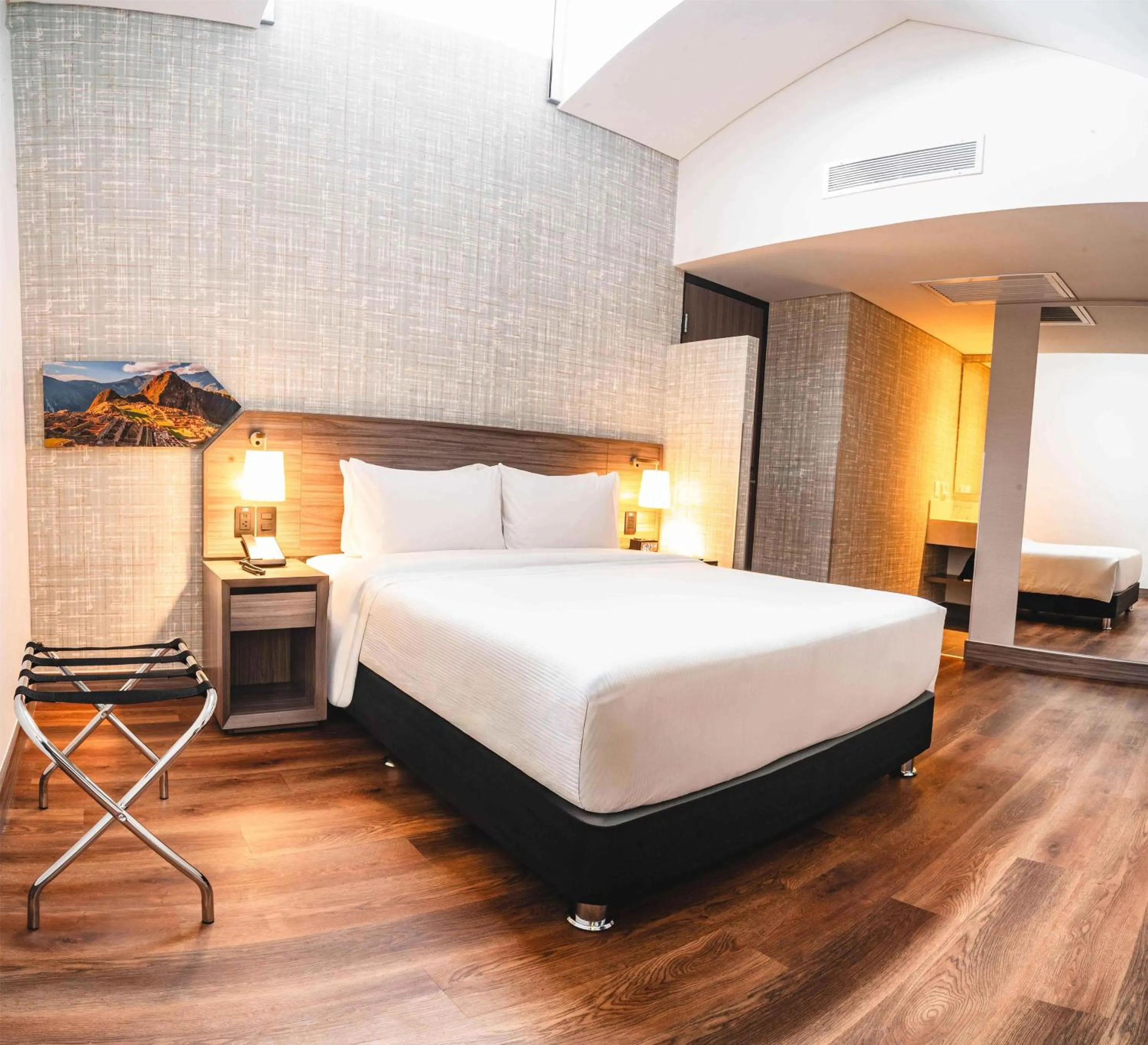 Bed in Hampton By Hilton Cusco