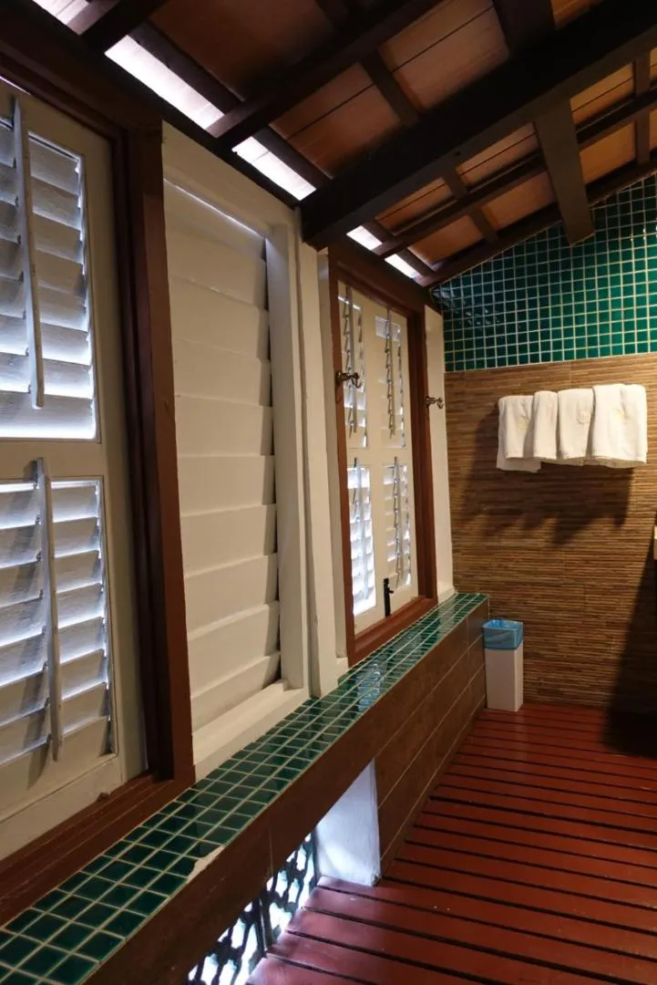 Bathroom in Sarang Paloh Heritage Stay