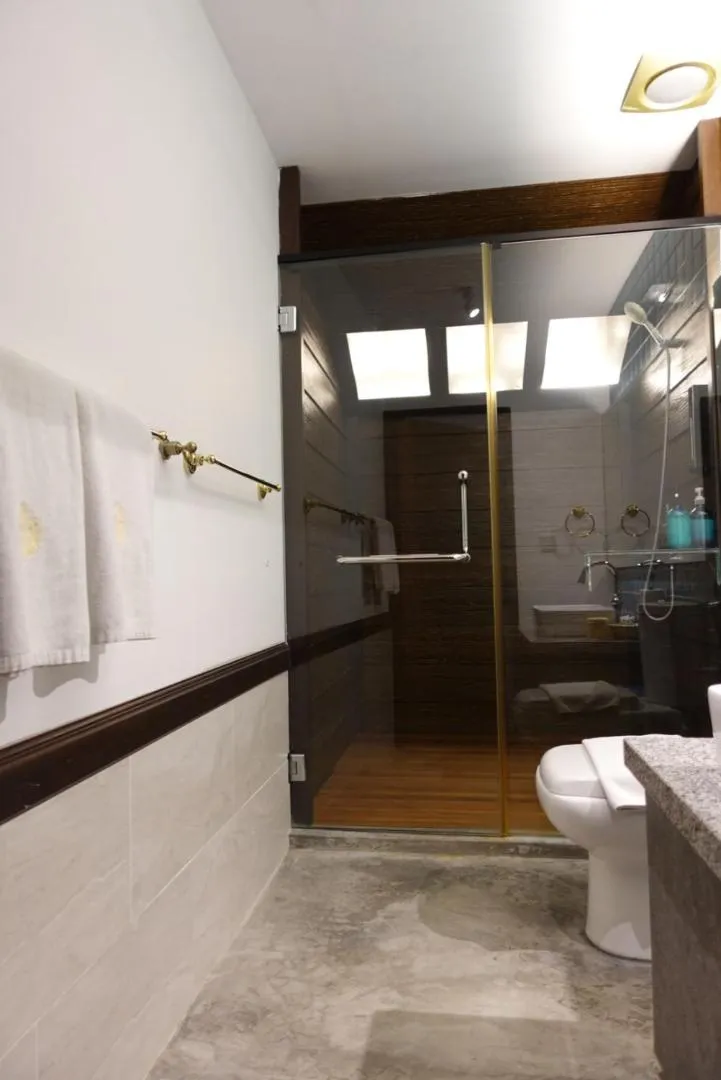 Bathroom in Sarang Paloh Heritage Stay