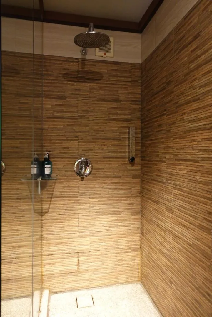 Bathroom in Sarang Paloh Heritage Stay