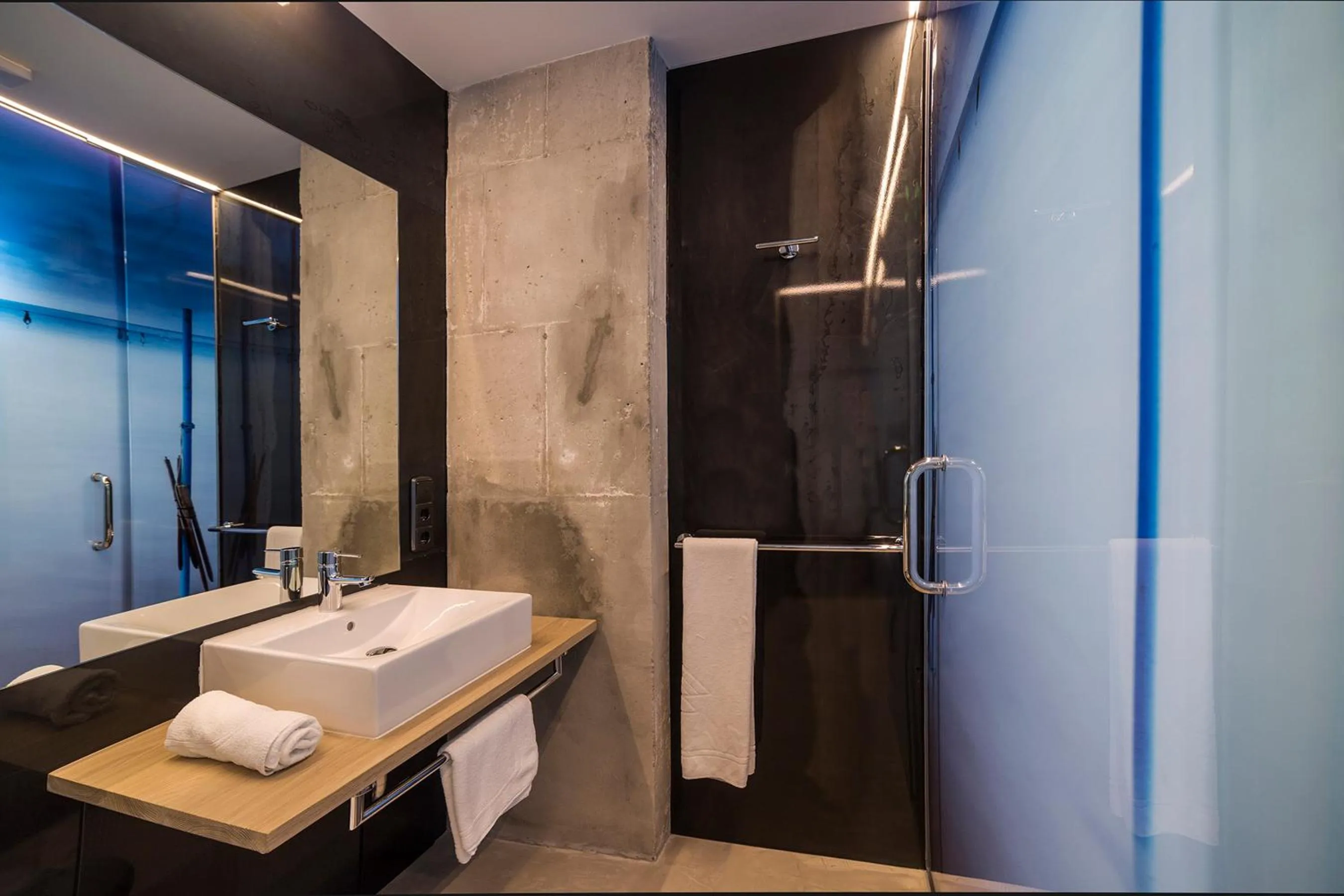 Bathroom in Zerupe Hotel