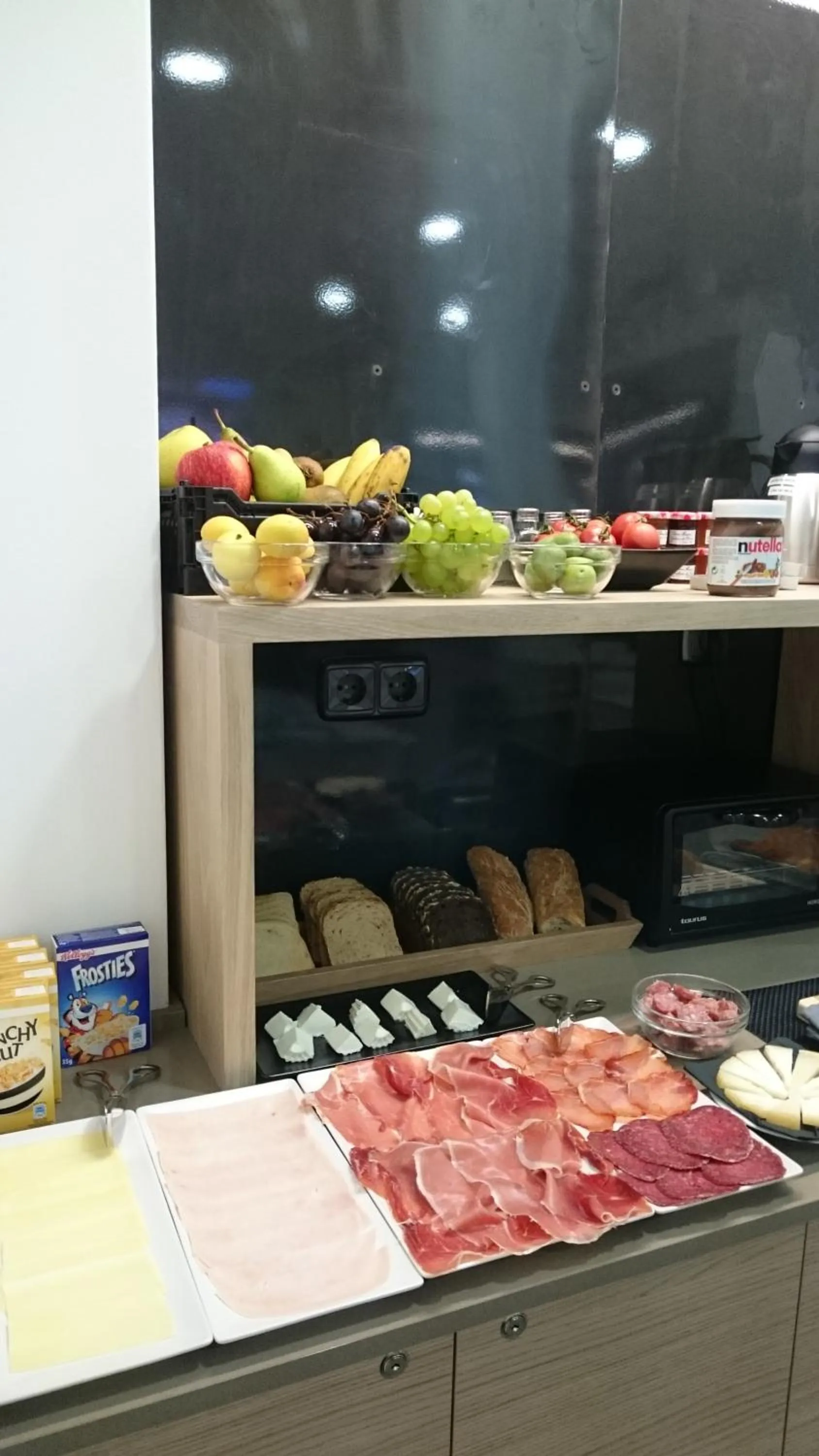 Continental breakfast in Zerupe Hotel