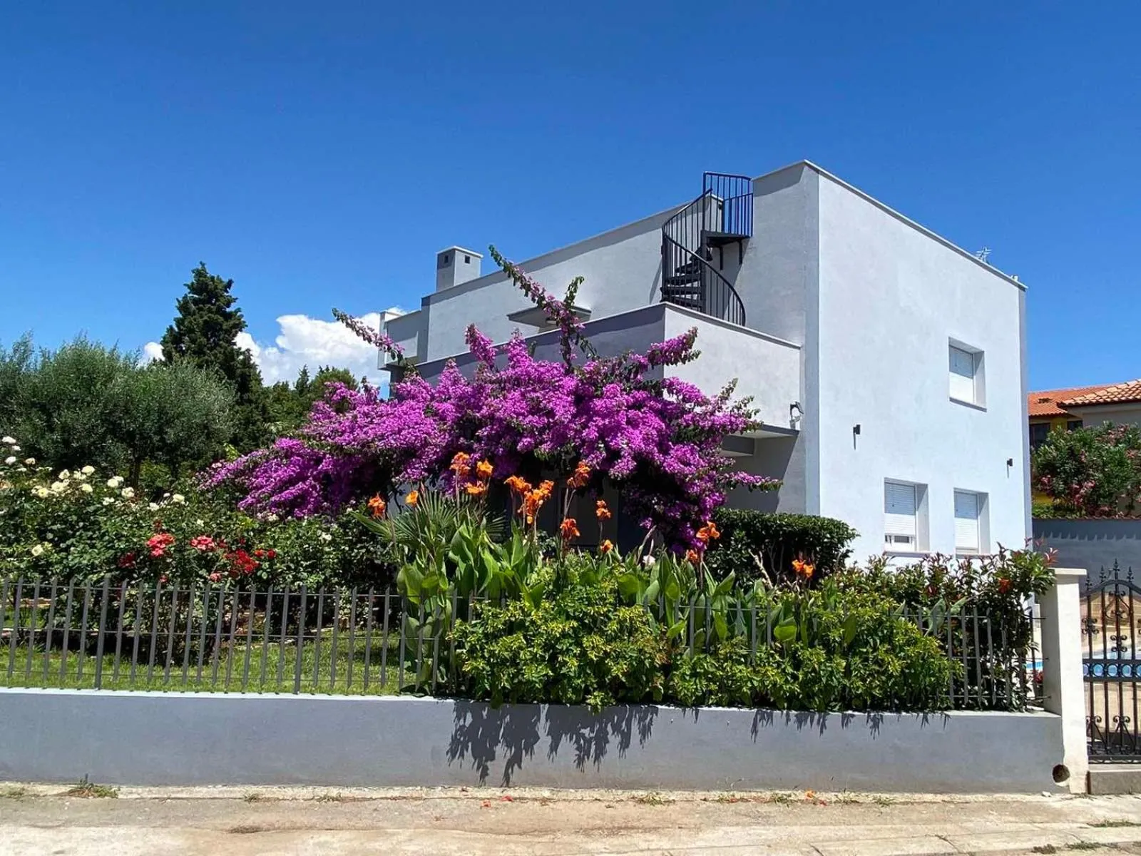 Villa Daniel