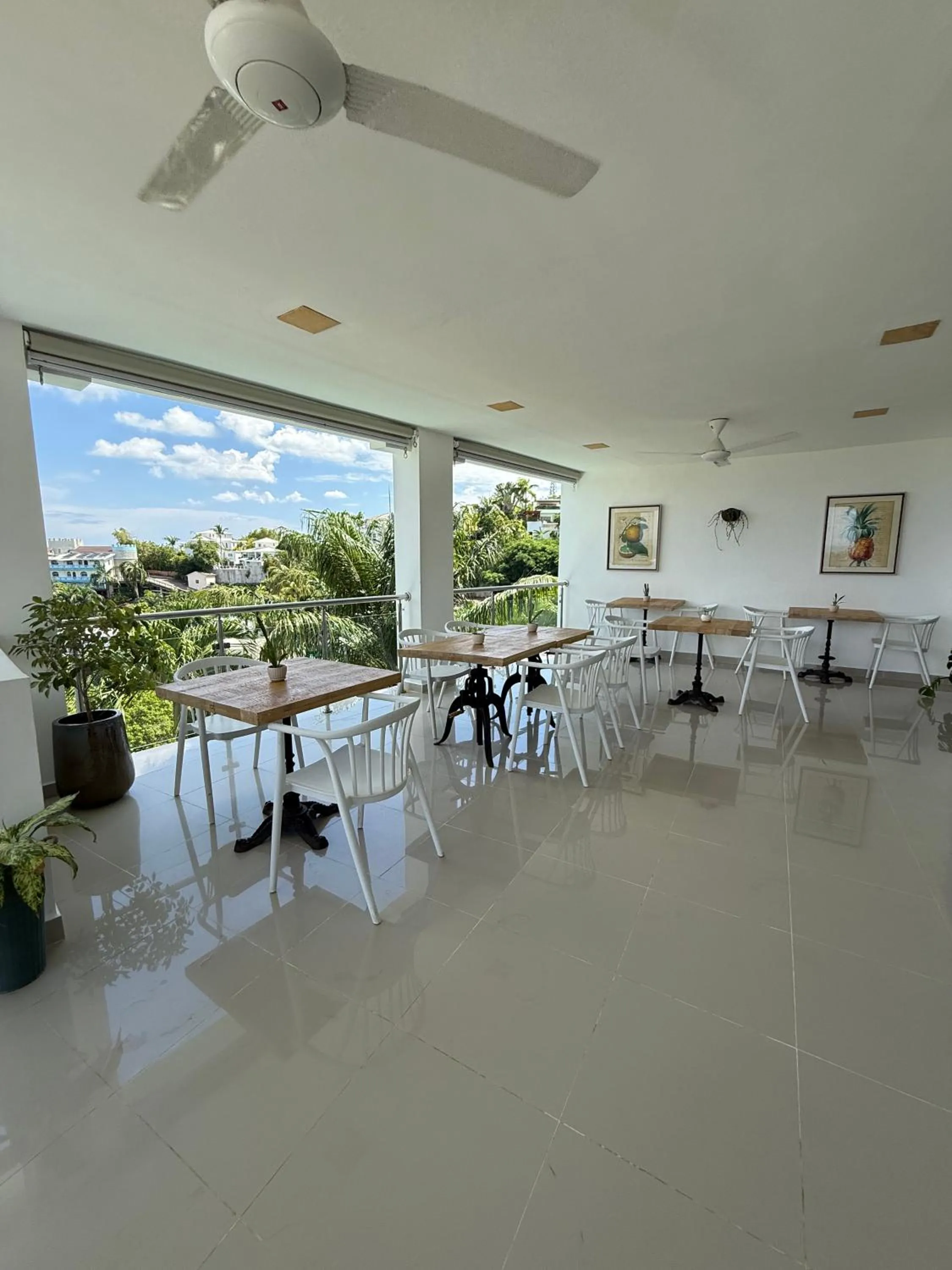 Dining area in Kainos Tropical Boutique Hotel