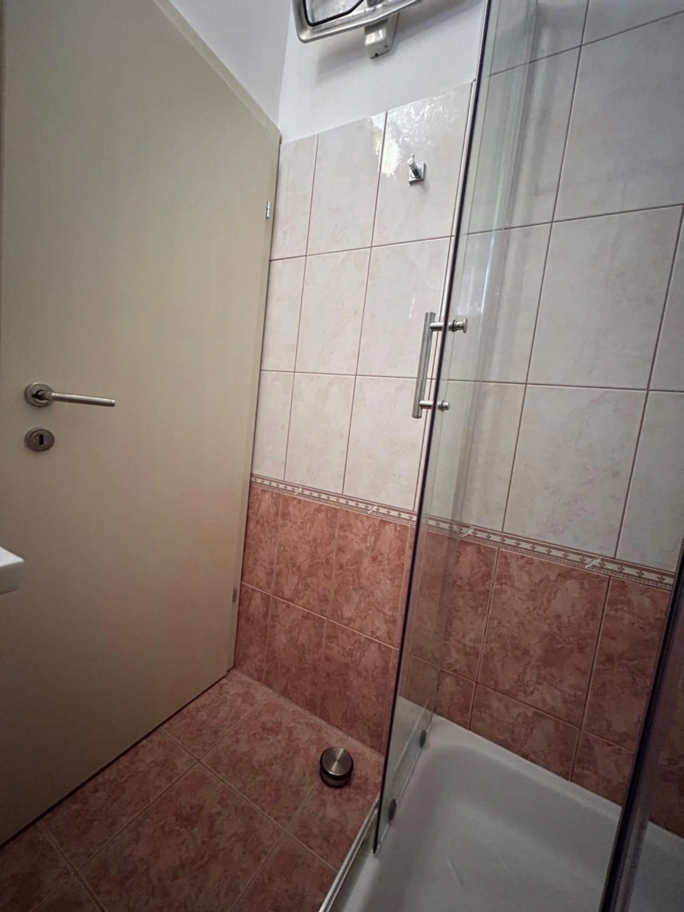 Shower in Apartments Irena