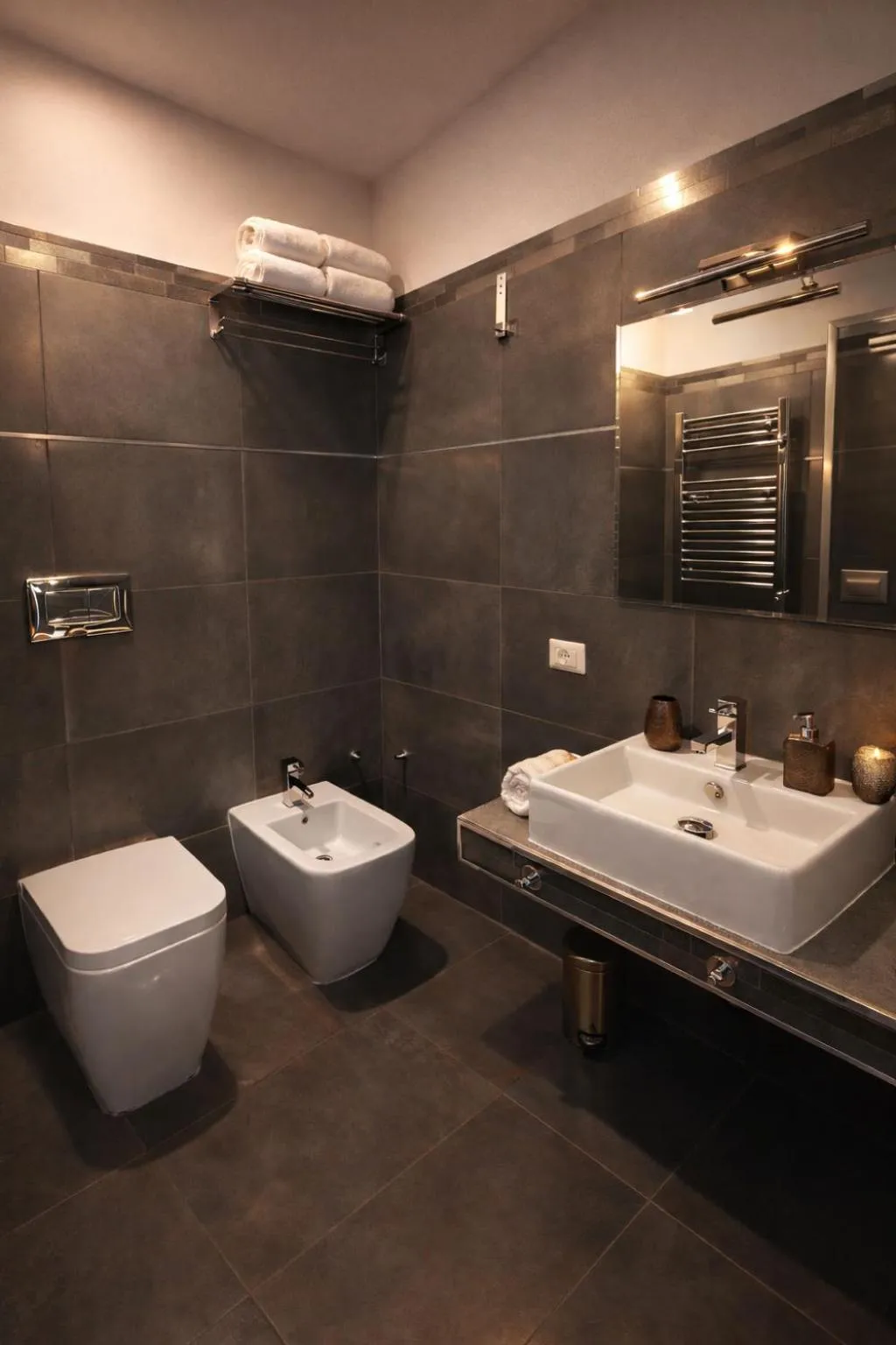 Shower in RomAntic Dreams Guest House