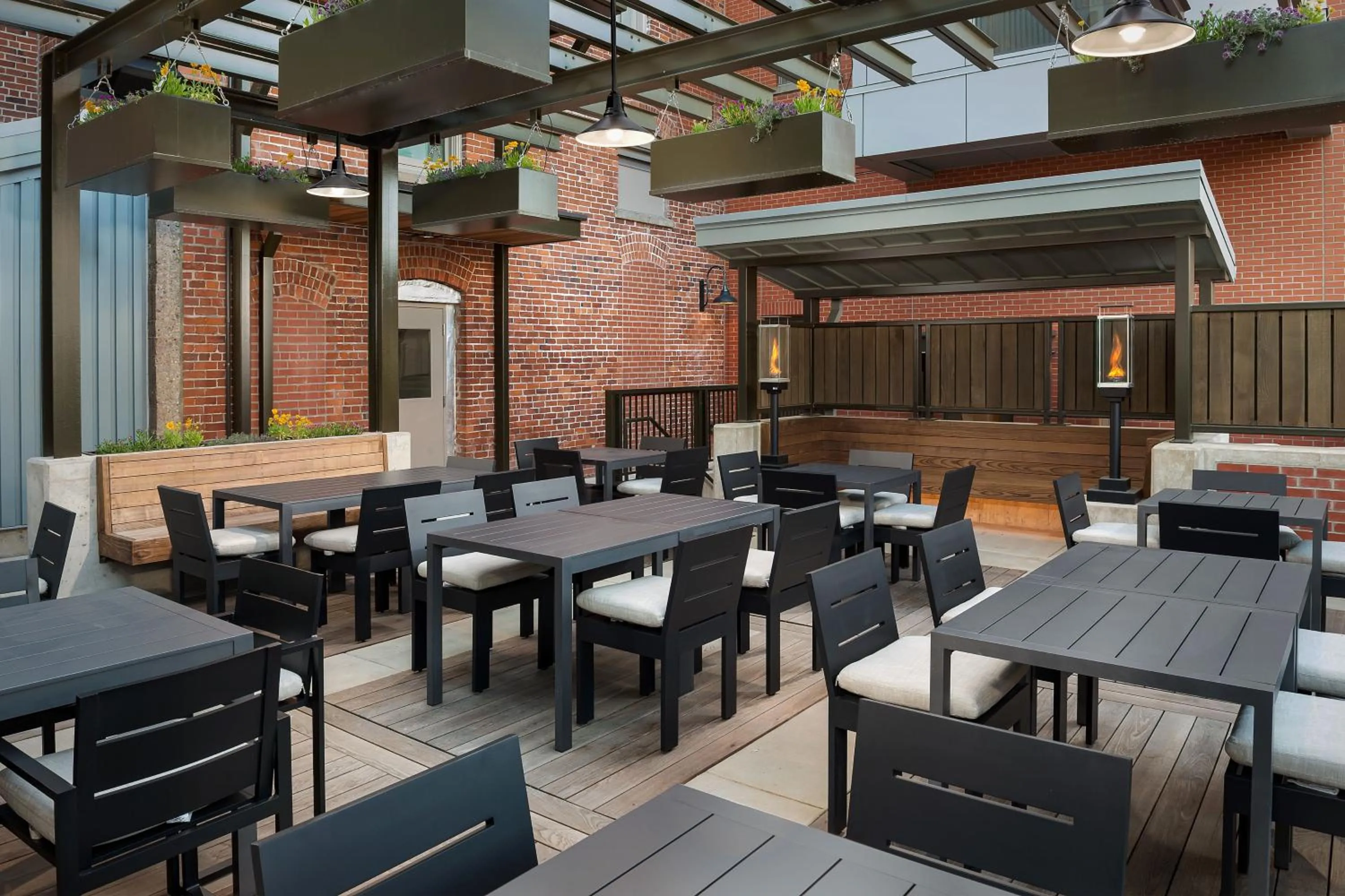 Patio in The Inn at Dayton