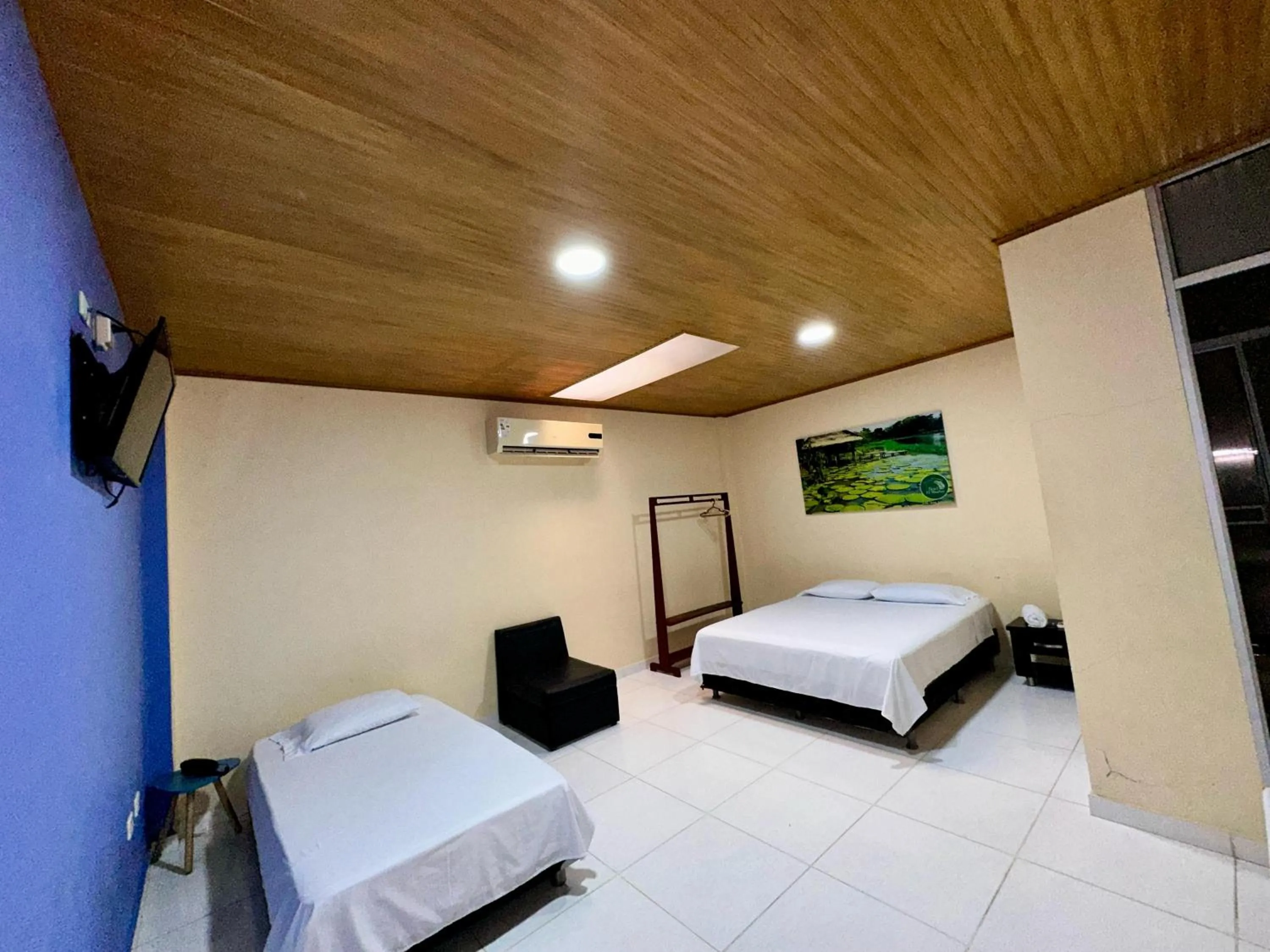 Twin Room in Hotel Shaday
