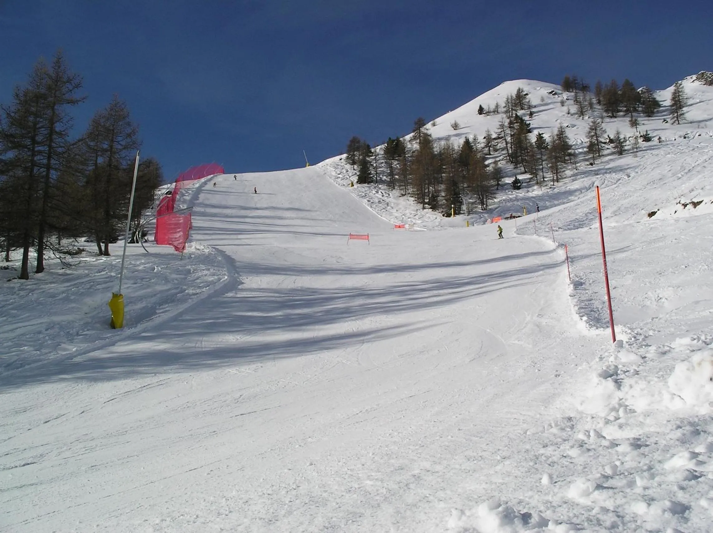 Skiing in Residence Lo Peyo