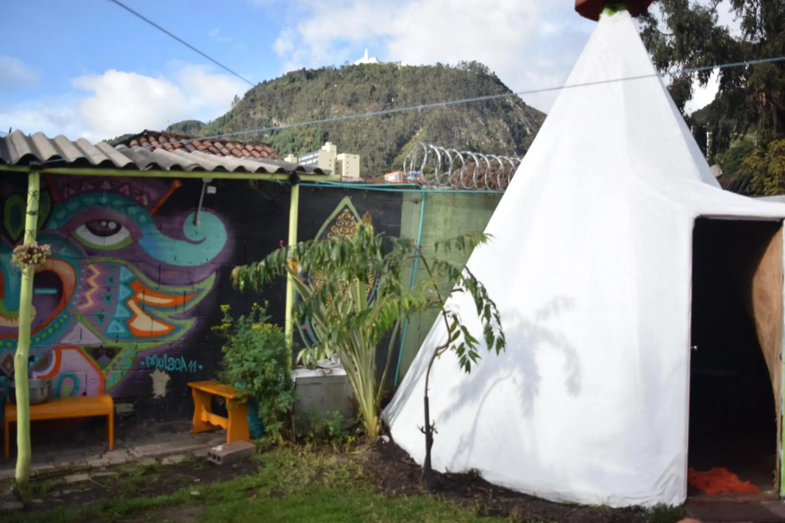 Basic Double Room in Ulucaho Hostel Basic Double Room in Ulucaho Hostel