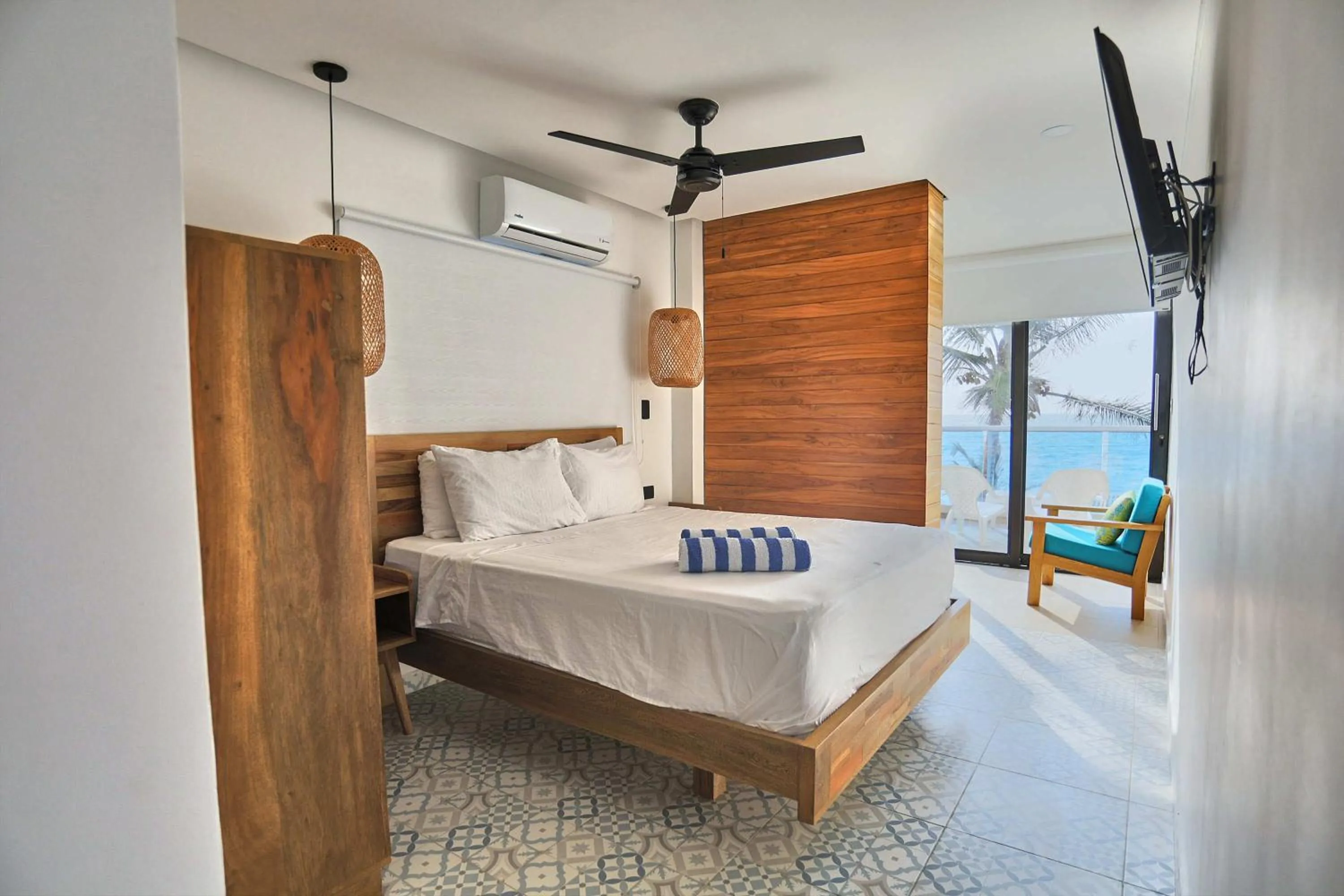 Bedroom, Bed in Camino Palmero Coveñas