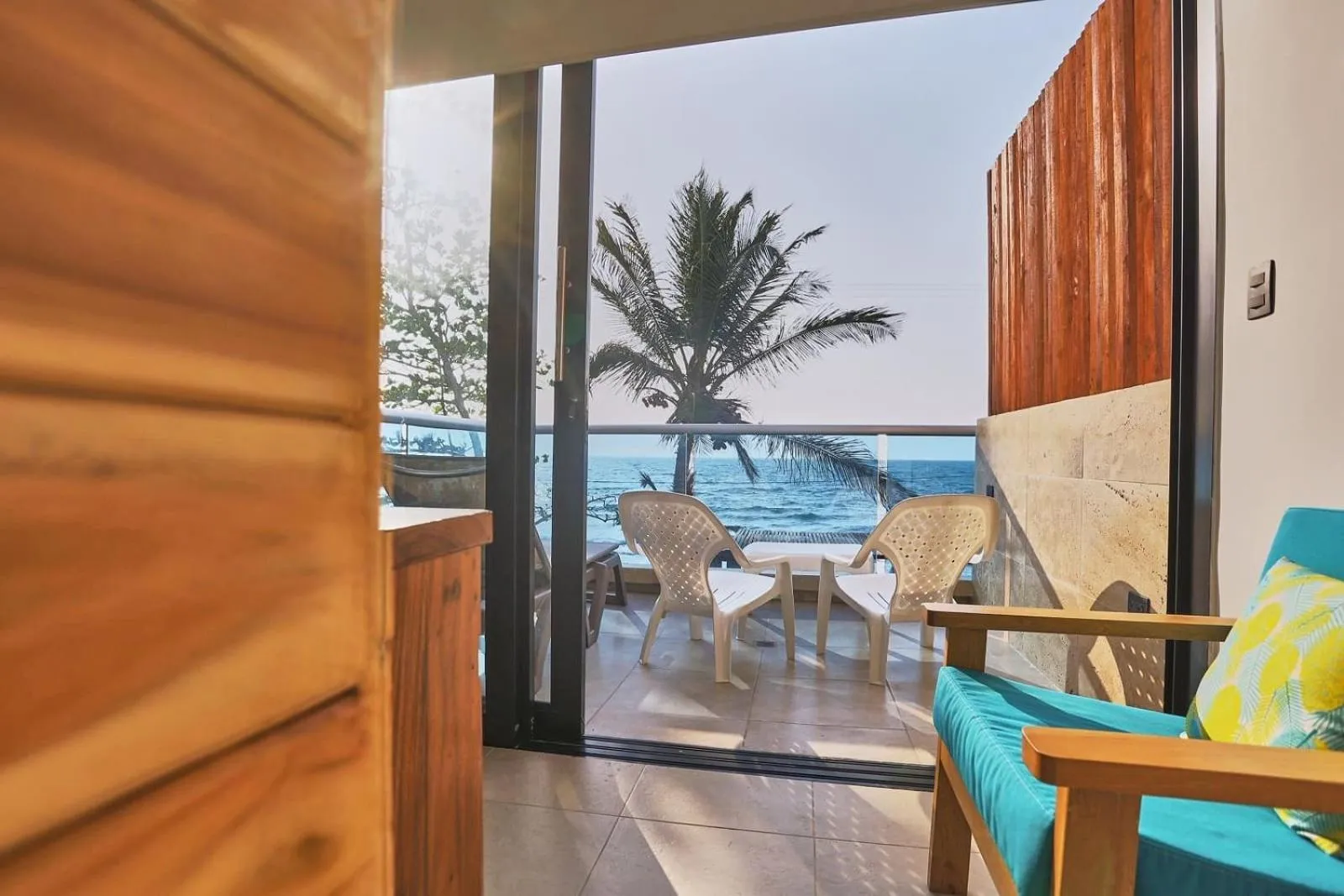 Natural landscape in Camino Palmero Coveñas