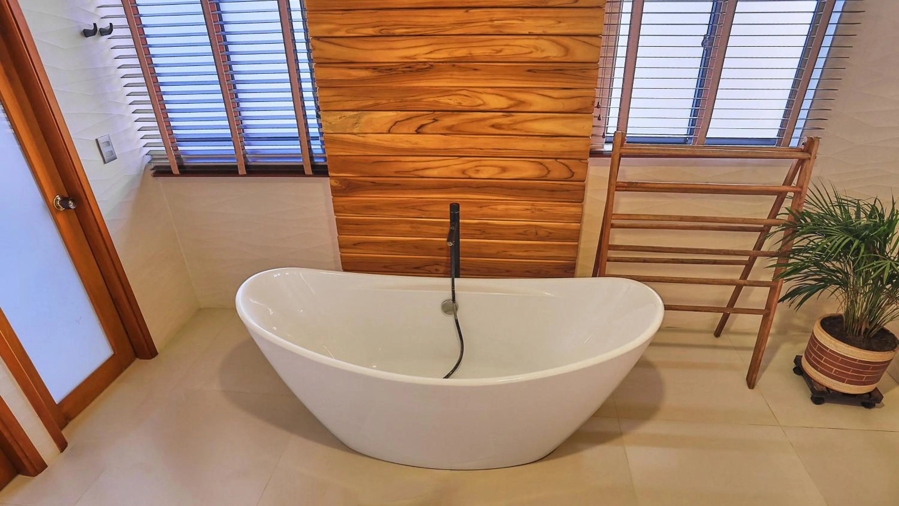 Bathroom in Camino Palmero Coveñas