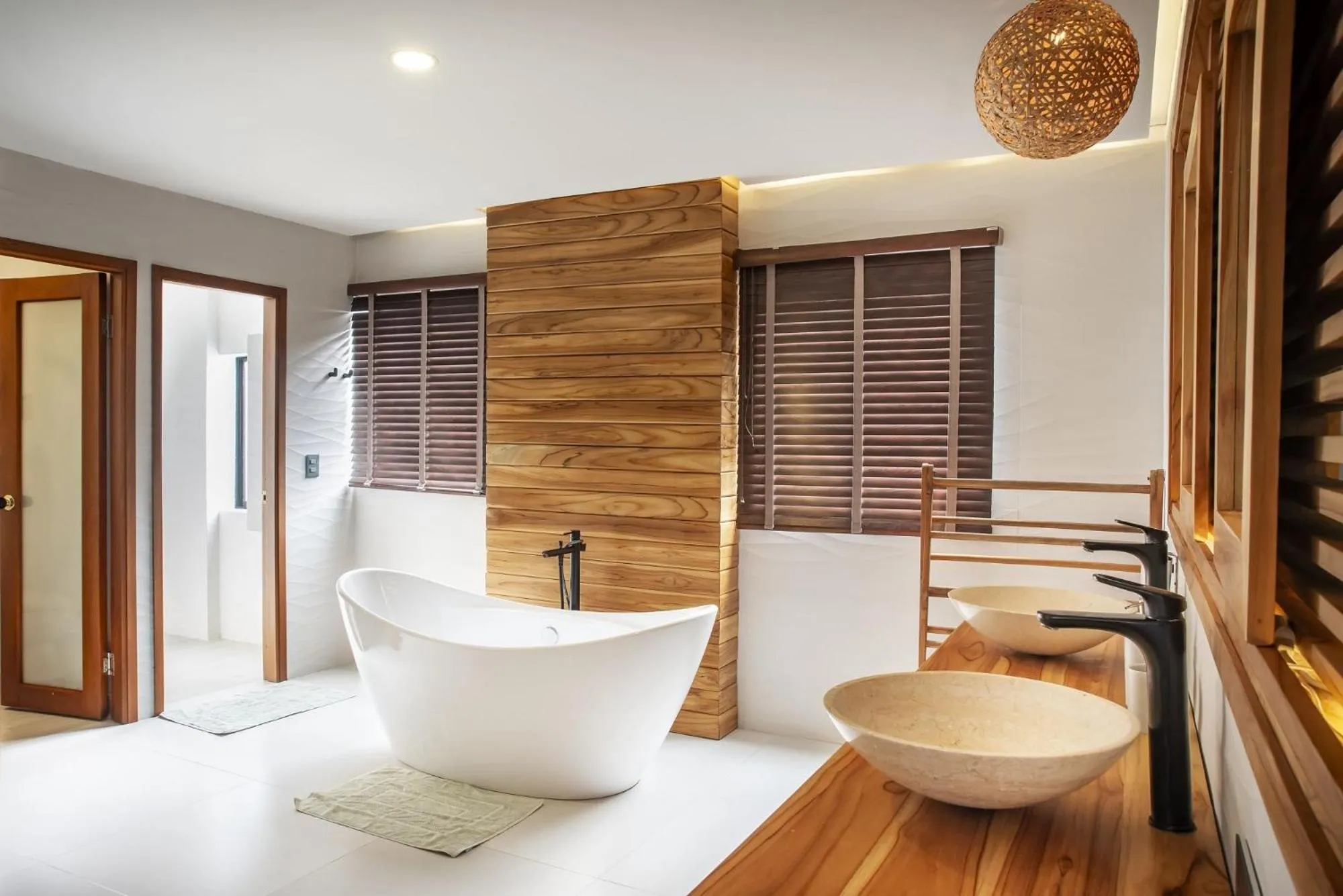 Bathroom in Camino Palmero Coveñas