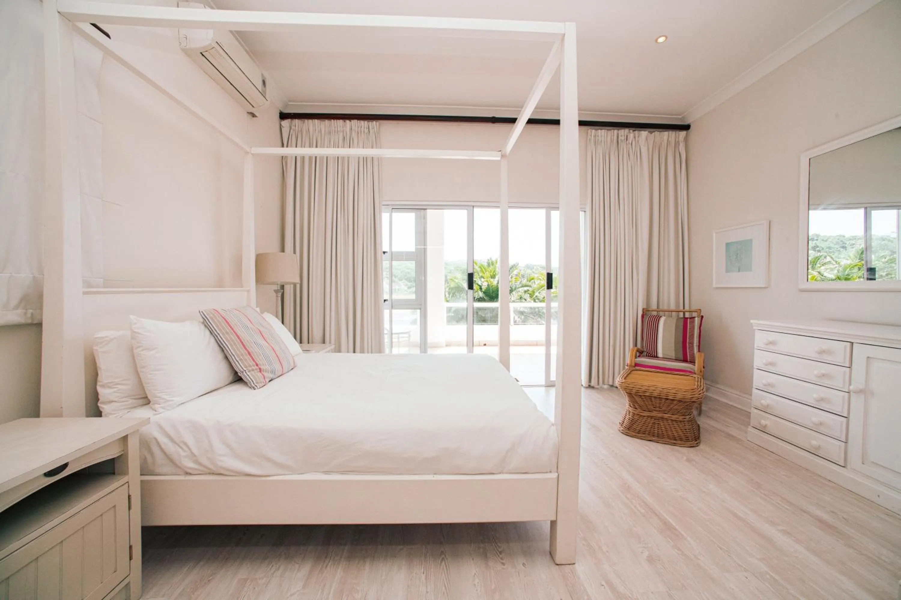 Bed in The Estuary Hotel & Spa