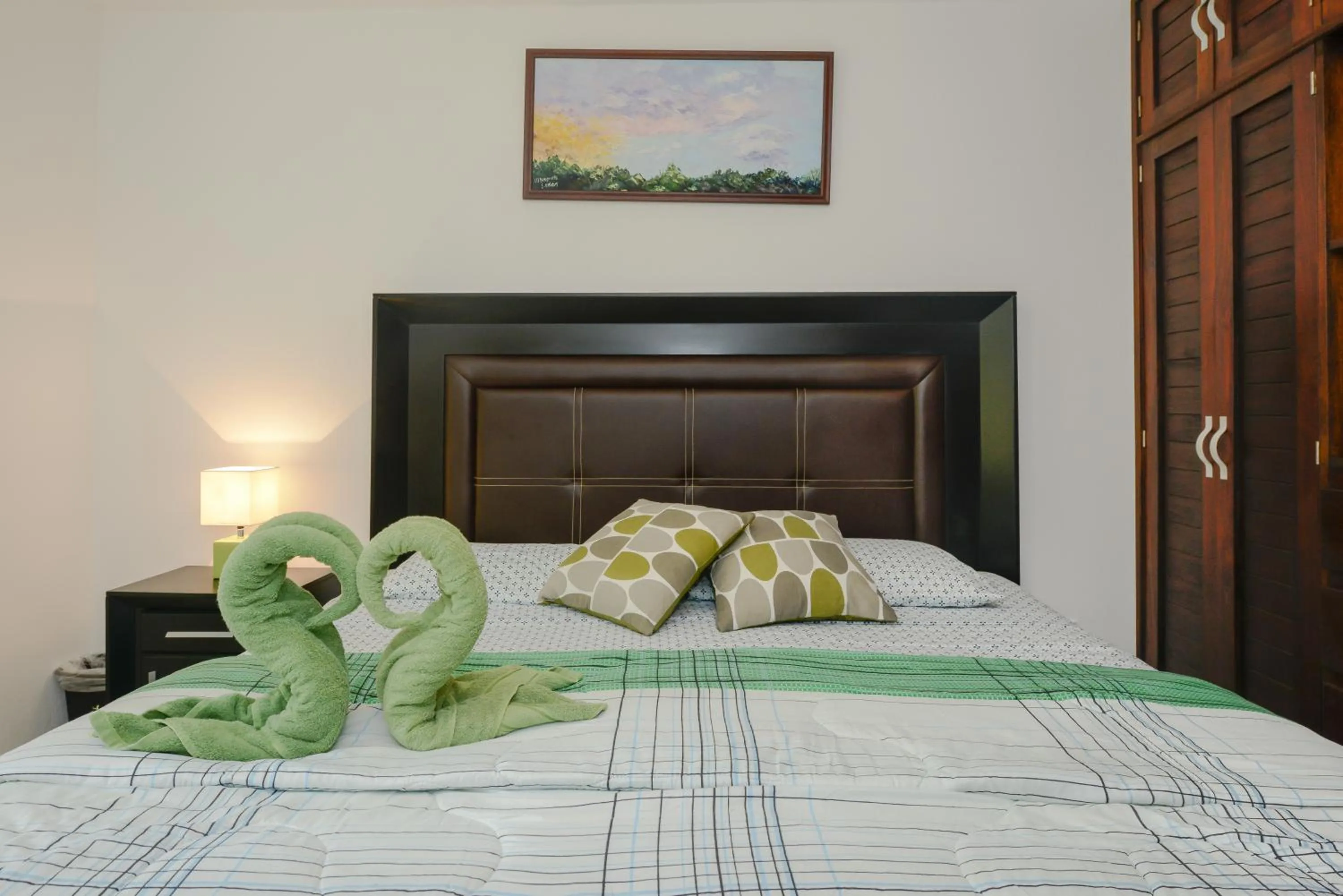 Bedroom, Bed in Villas Picalu Lodge
