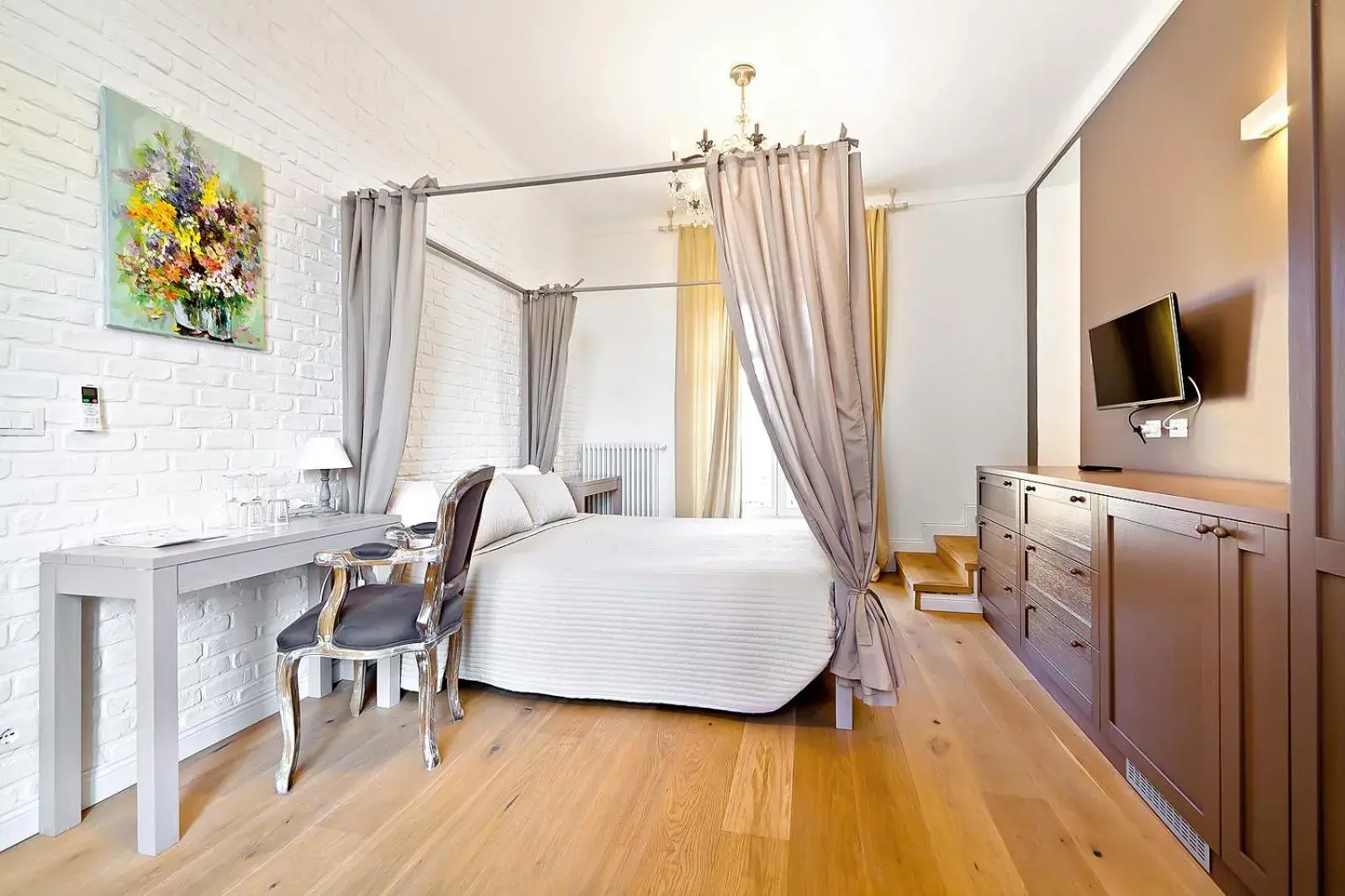 Large Double Room - single occupancy in Dimora San Martino Large Double Room - single occupancy in Dimora San Martino
