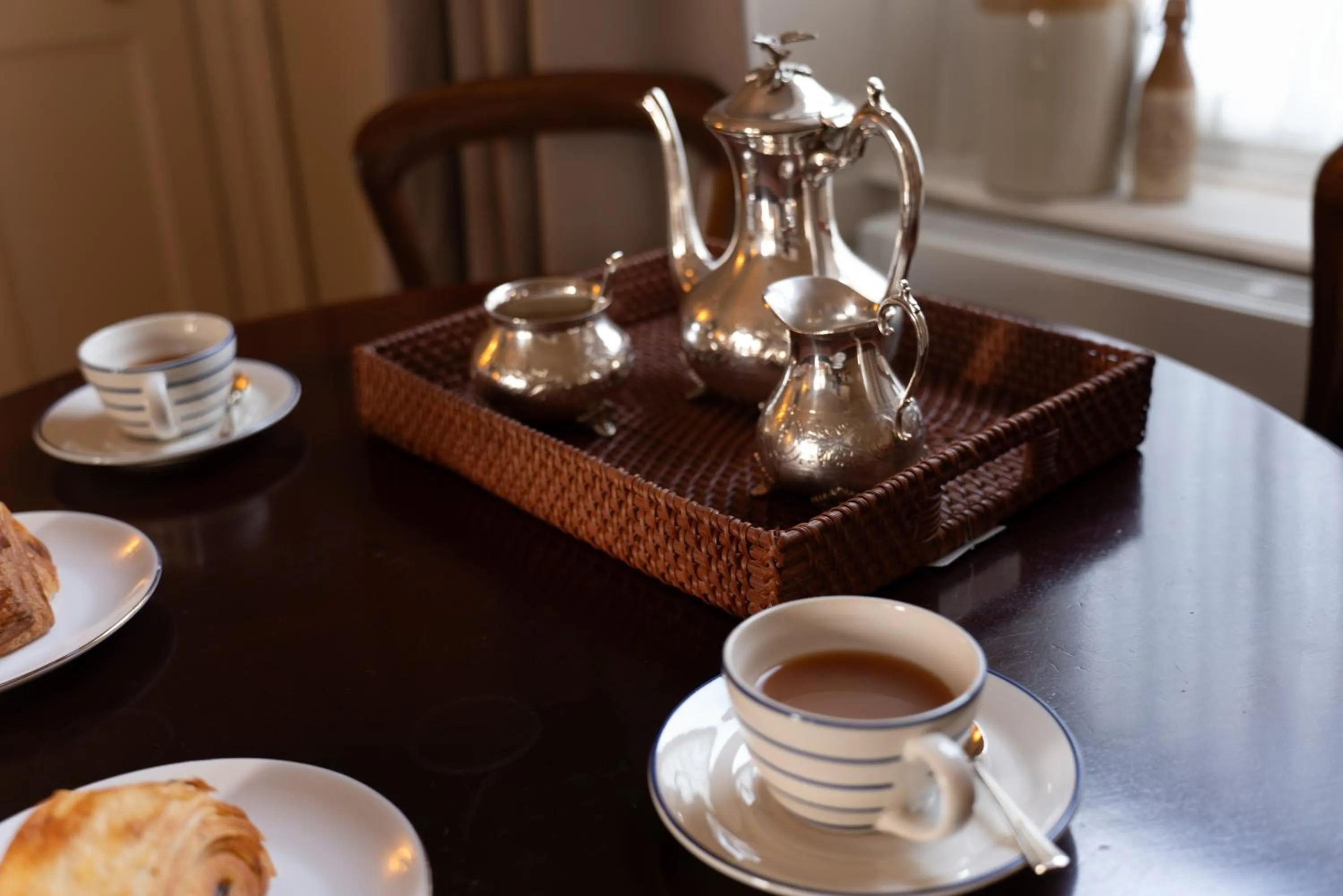 Coffee/tea facilities in The Townhouse, Leith