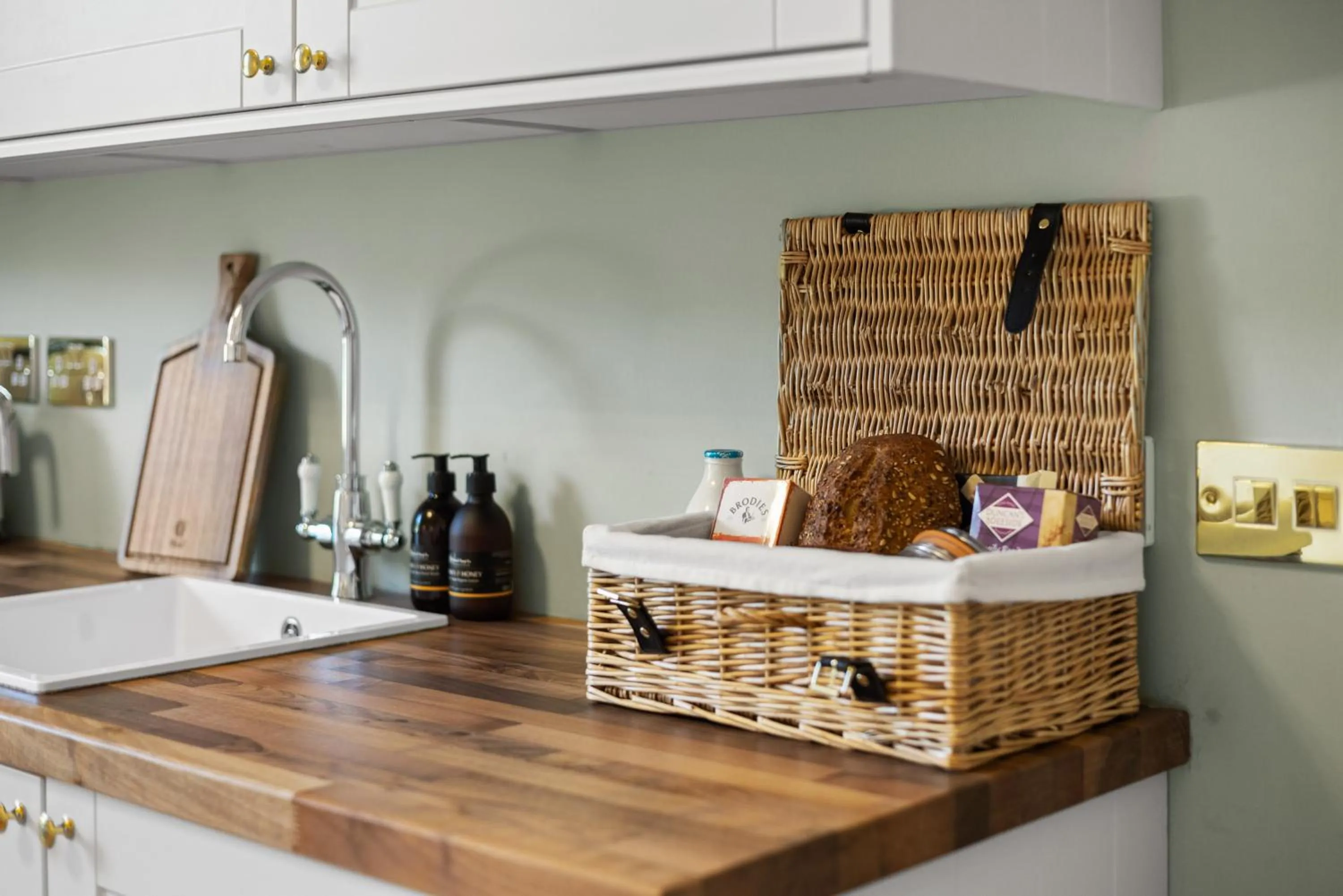 Kitchen or kitchenette in The Townhouse, Leith