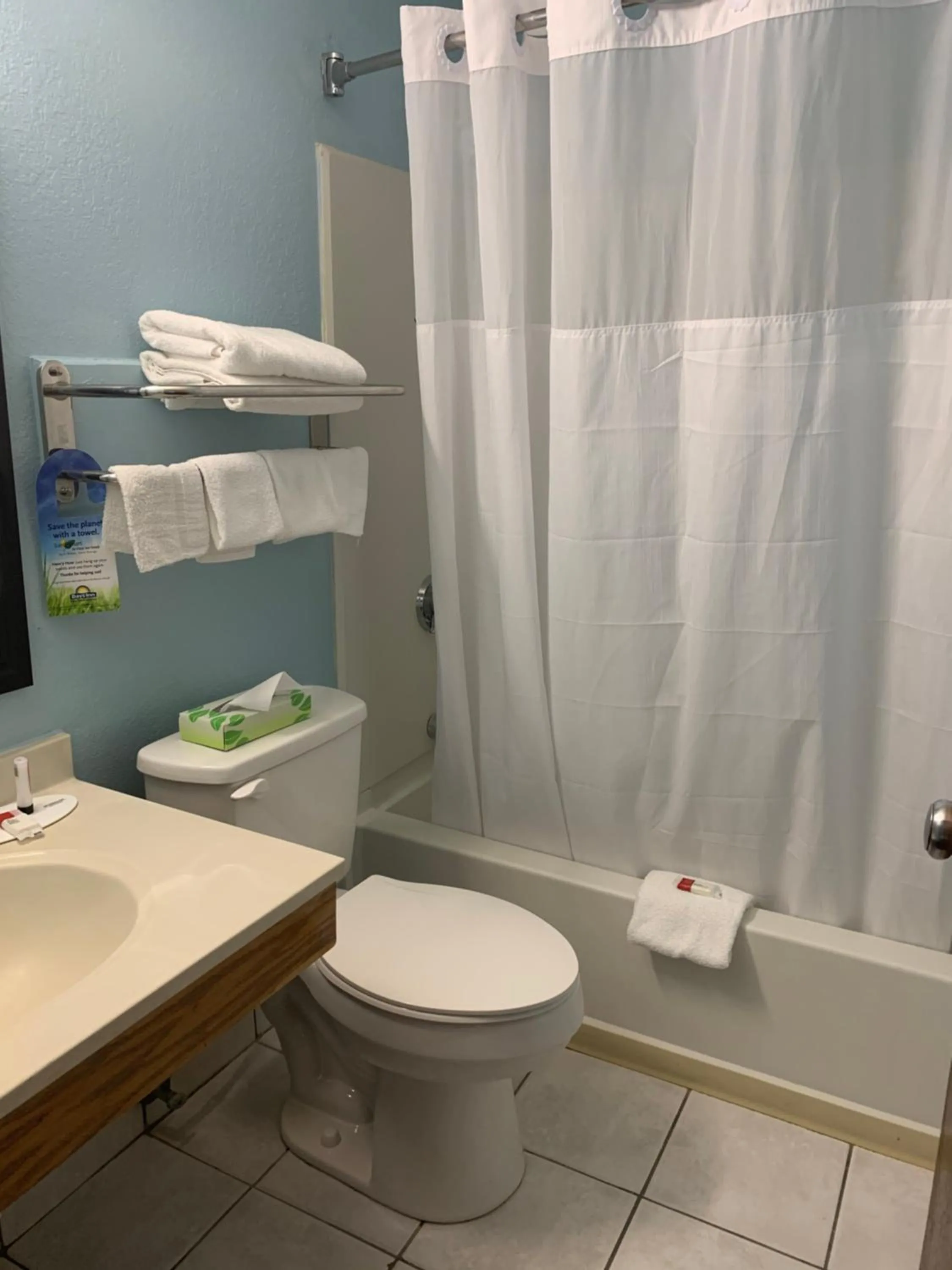 Bathroom in SUNRiSE INN