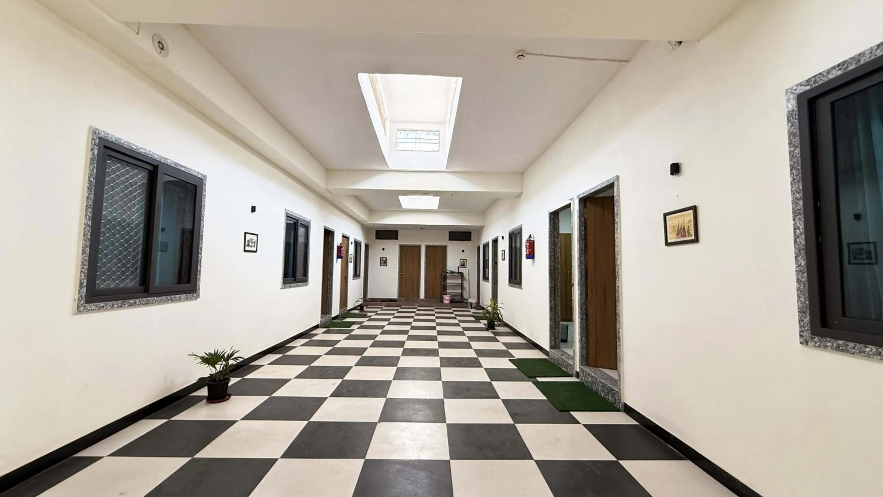 Hotel The Aadimata & Banquets