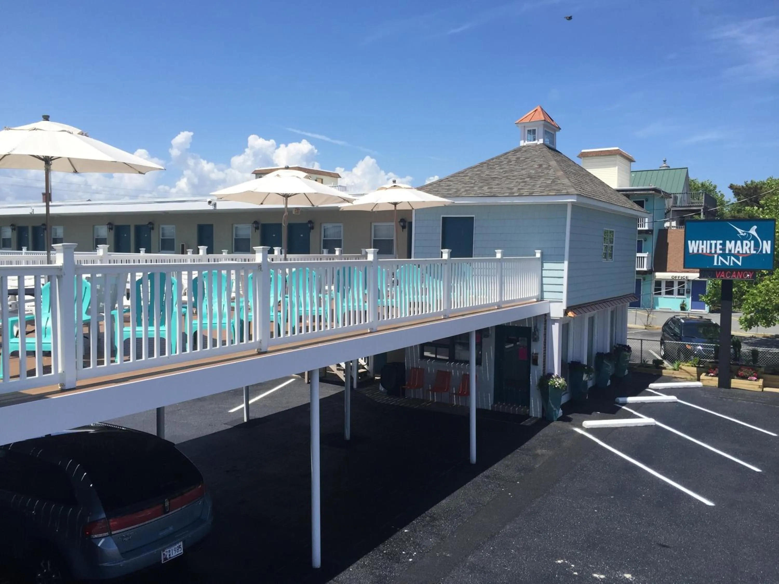 Balcony/Terrace in White Marlin Inn