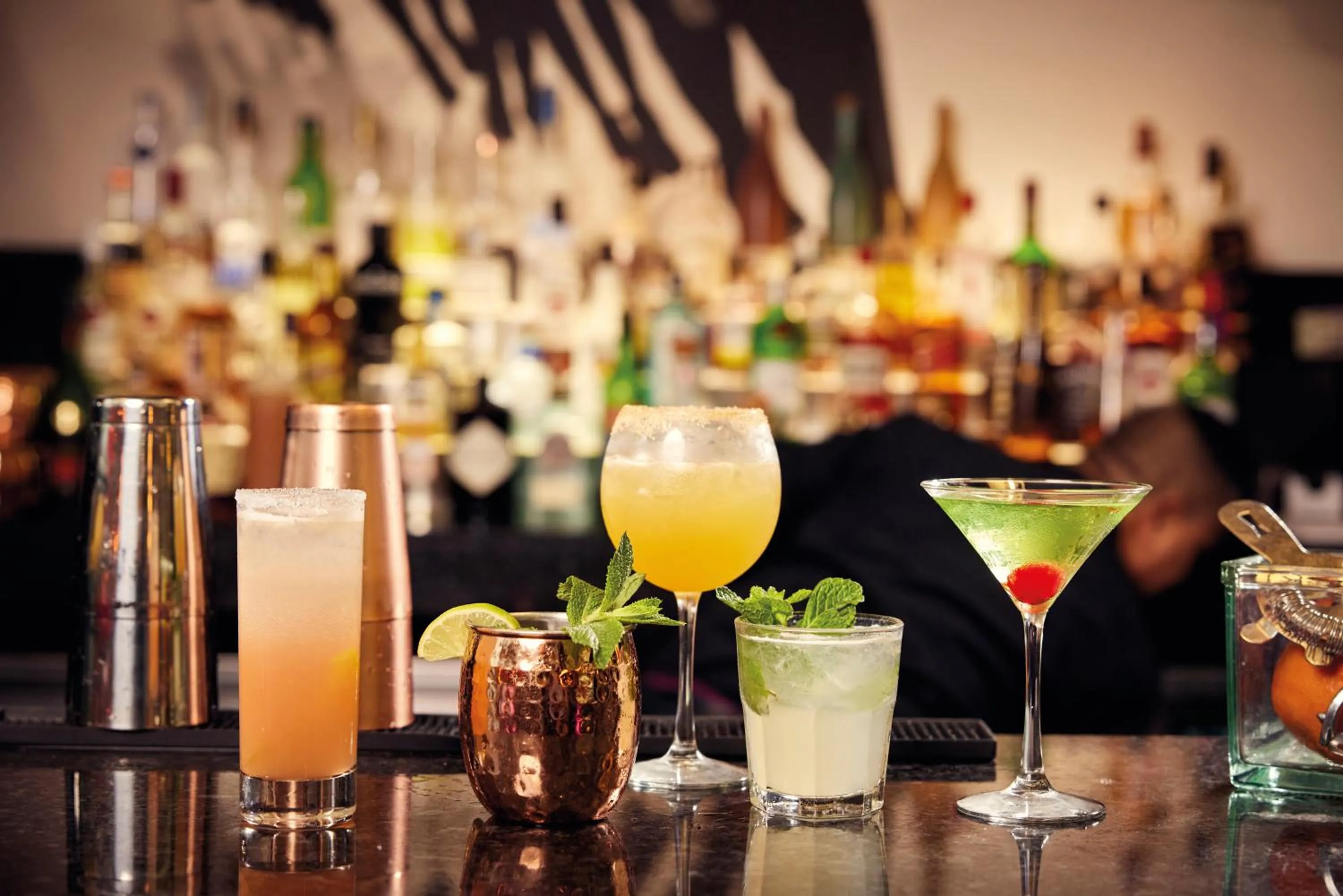 Lounge or bar in Riu Plaza New York Times Square