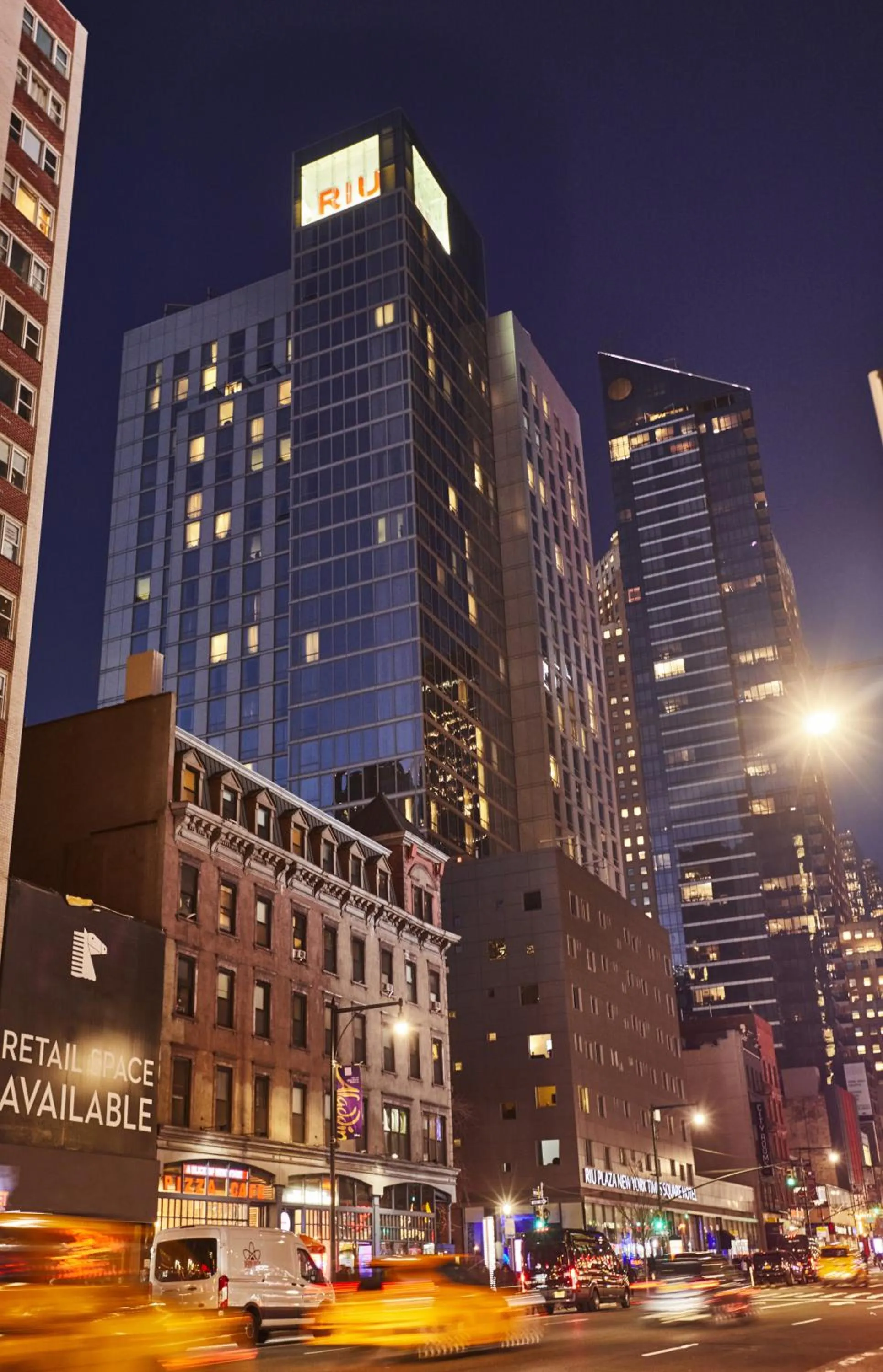 Property building in Riu Plaza New York Times Square