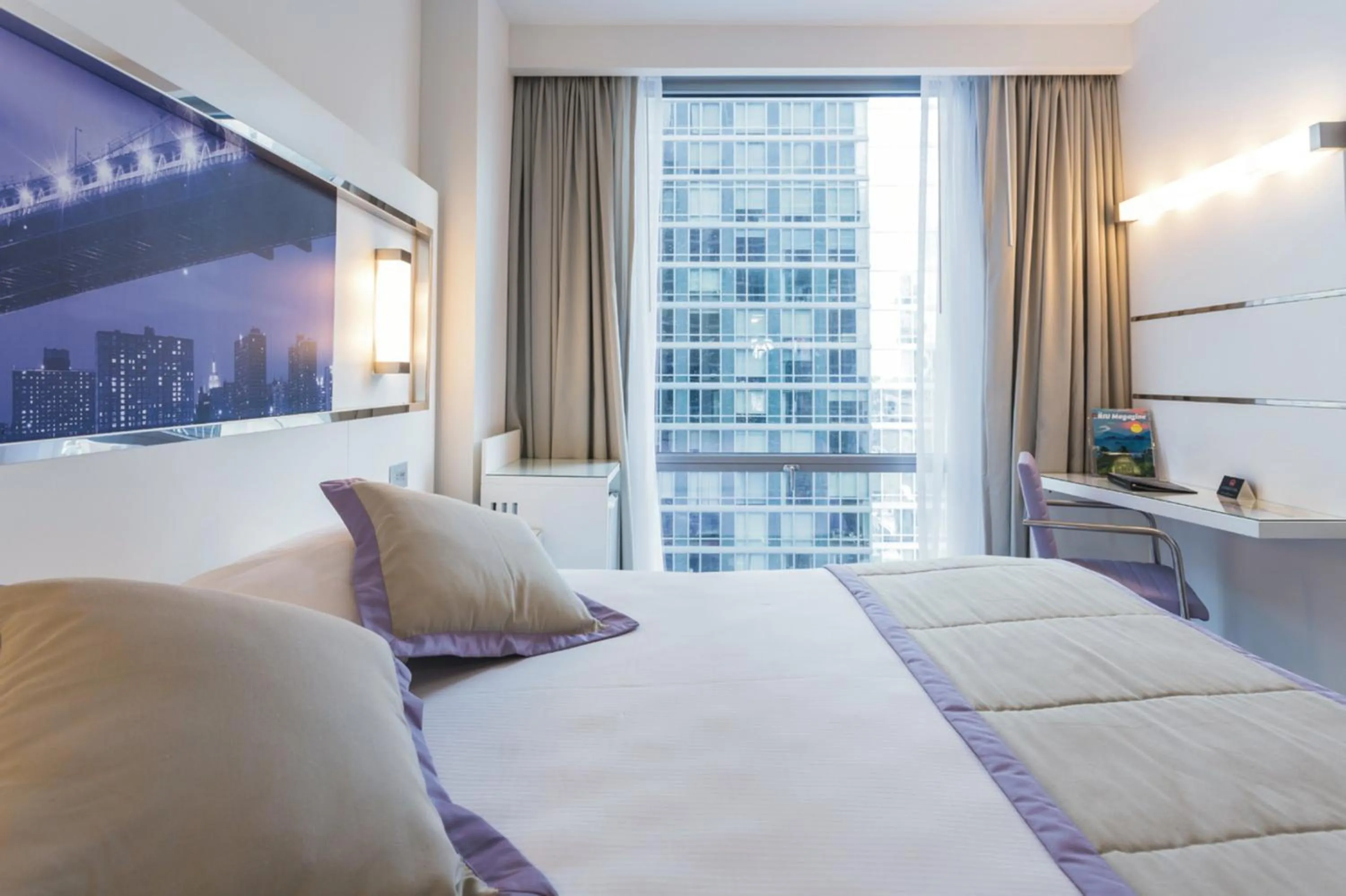 Bed in Riu Plaza New York Times Square