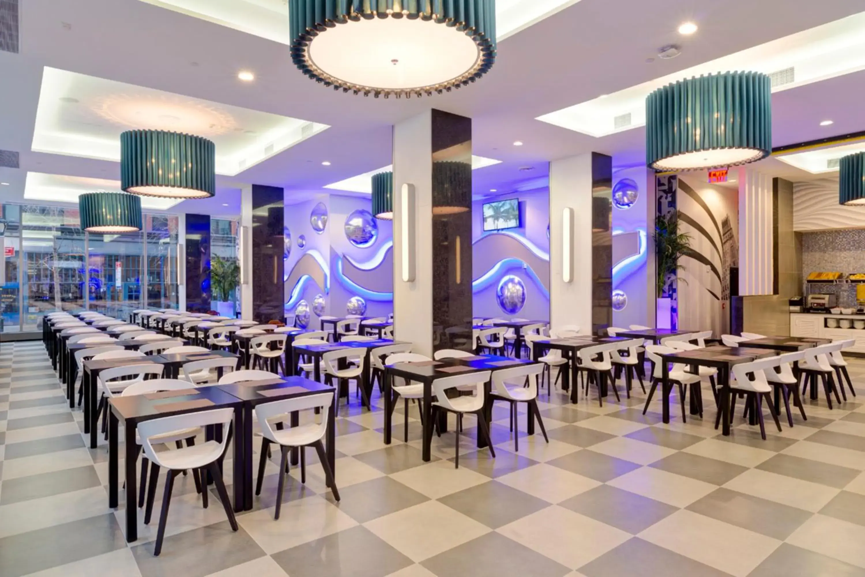 Restaurant/places to eat in Riu Plaza New York Times Square Restaurant/places to eat in Riu Plaza New York Times Square