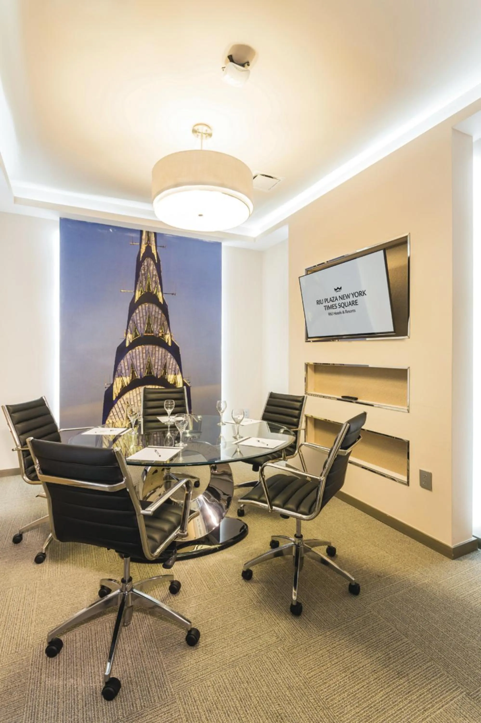 Meeting/conference room in Riu Plaza New York Times Square
