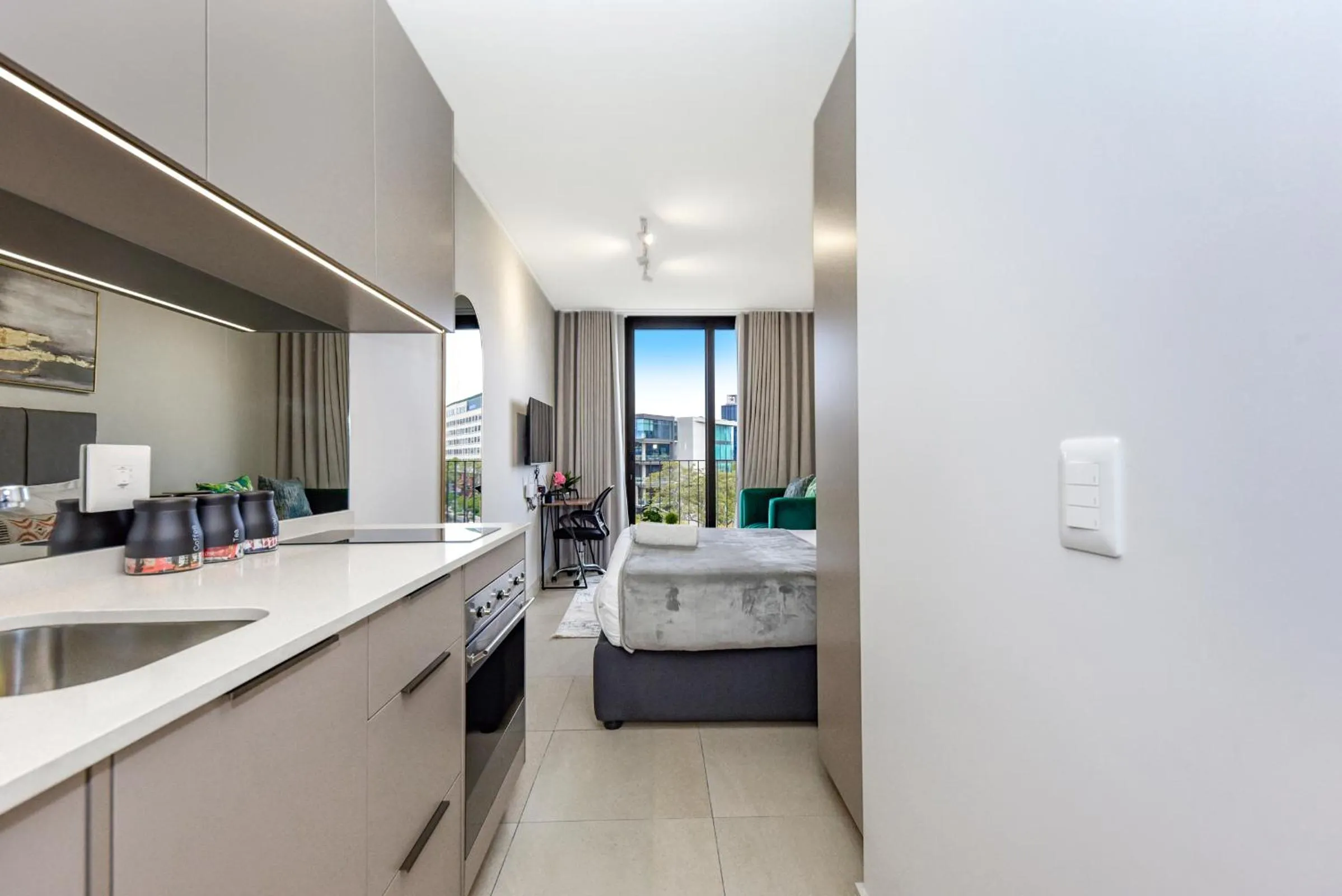 Bed in One Rosebank Apartments