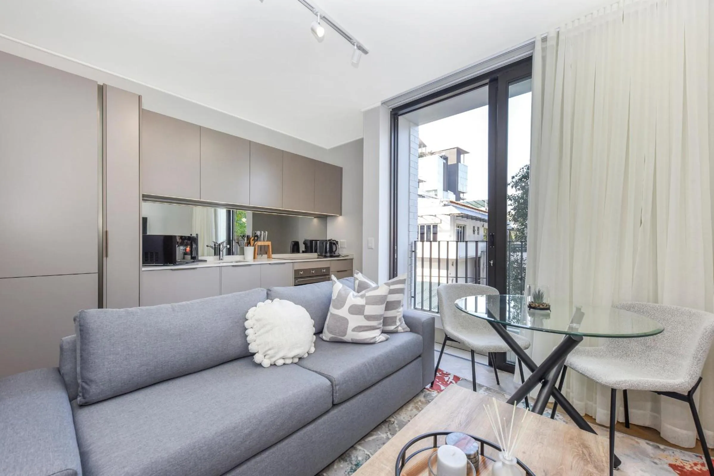 One Rosebank Apartments