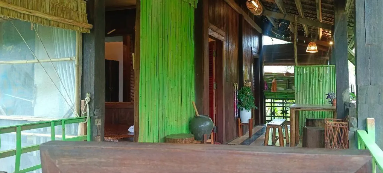 Property building in Maison Model d'Angkor