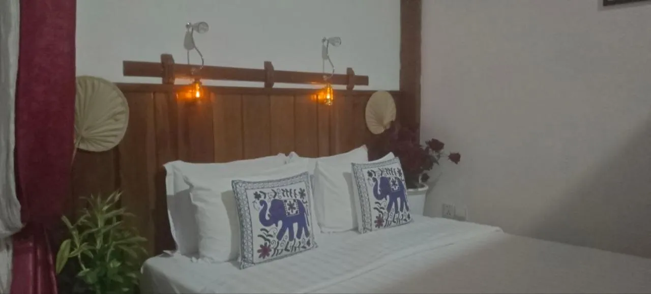 Bedroom, Bed in Maison Model d'Angkor