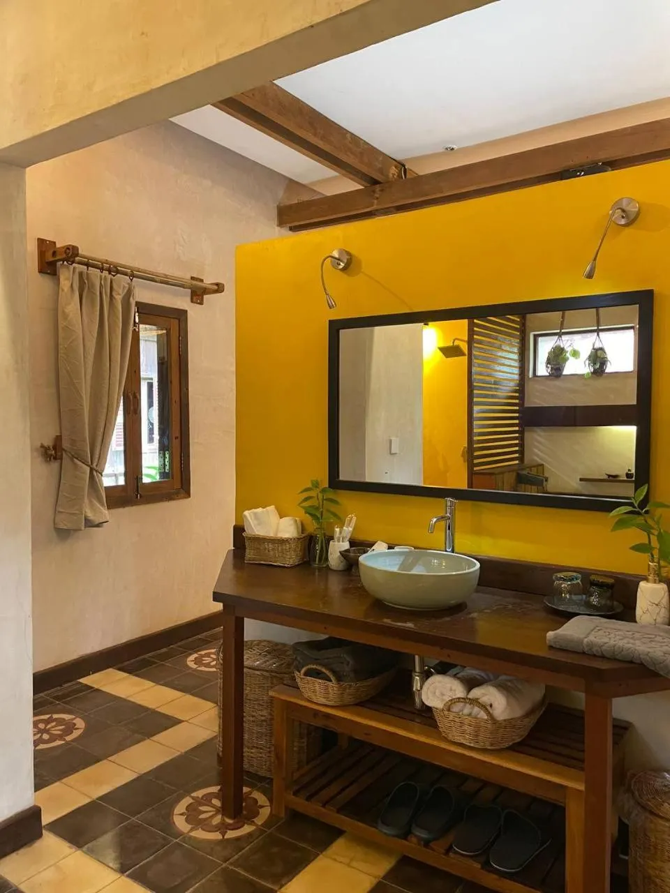 Bathroom in Maison Model d'Angkor