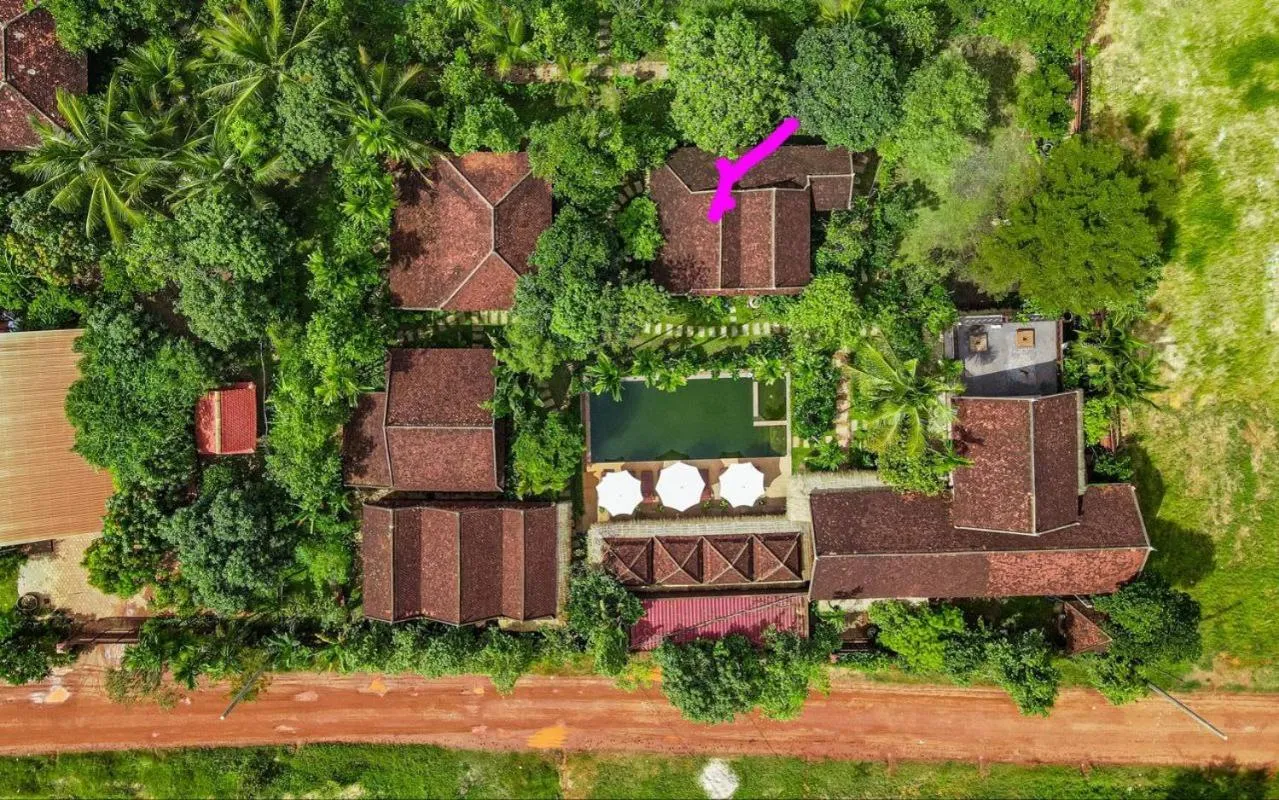 Property building in Maison Model d'Angkor