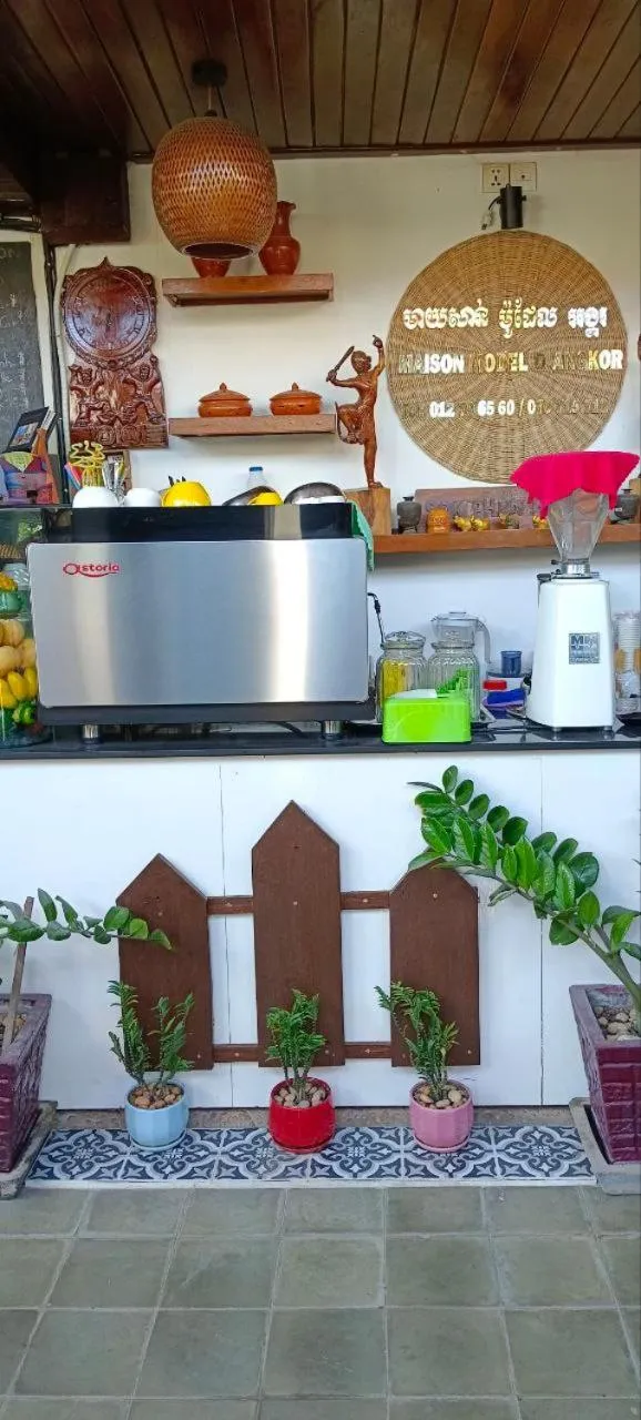 Coffee/tea facilities in Maison Model d'Angkor